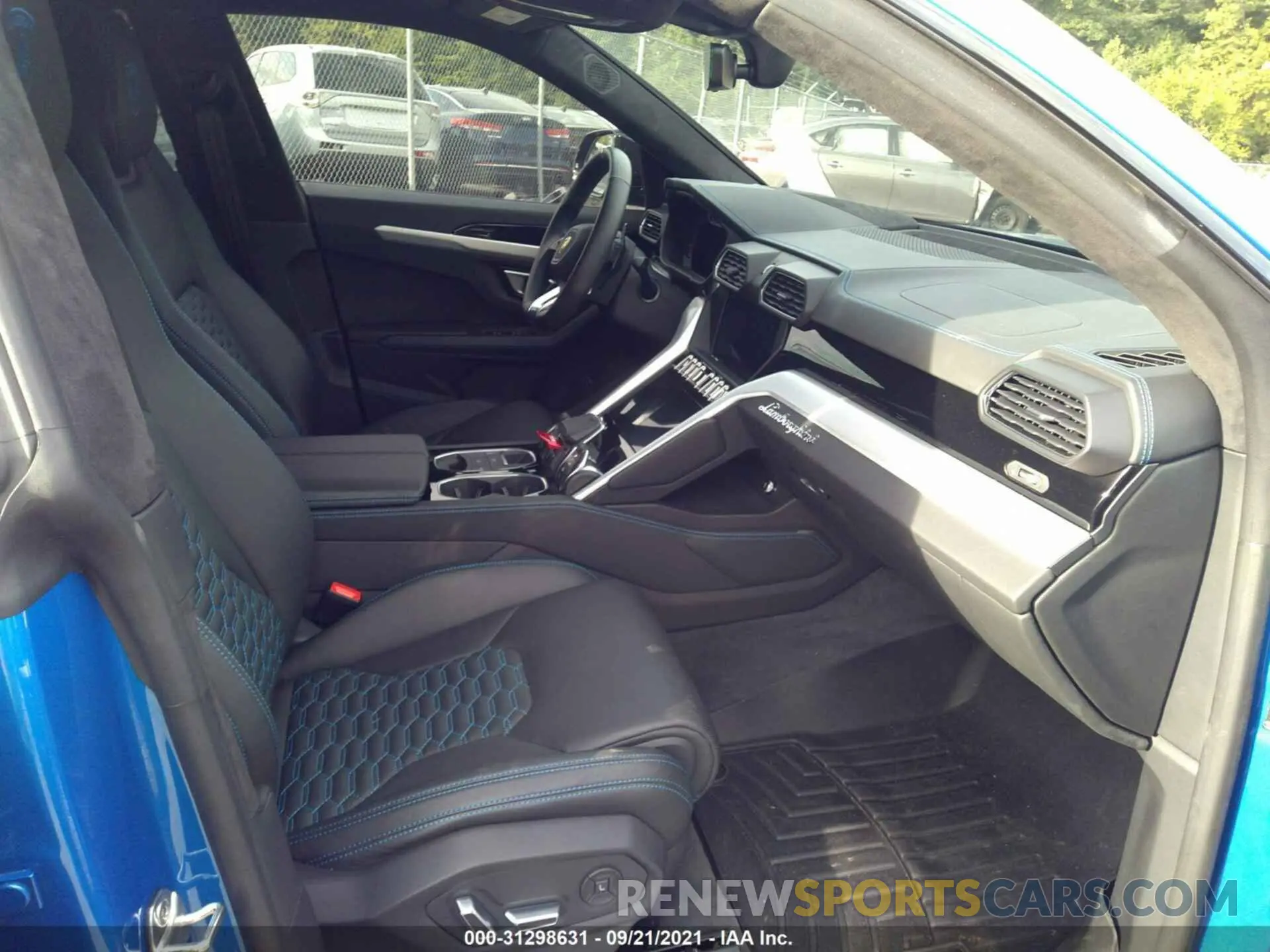 5 fotografías del automóvil dañado ZPBUA1ZL3KLA03602 LAMBORGHINI URUS 2019