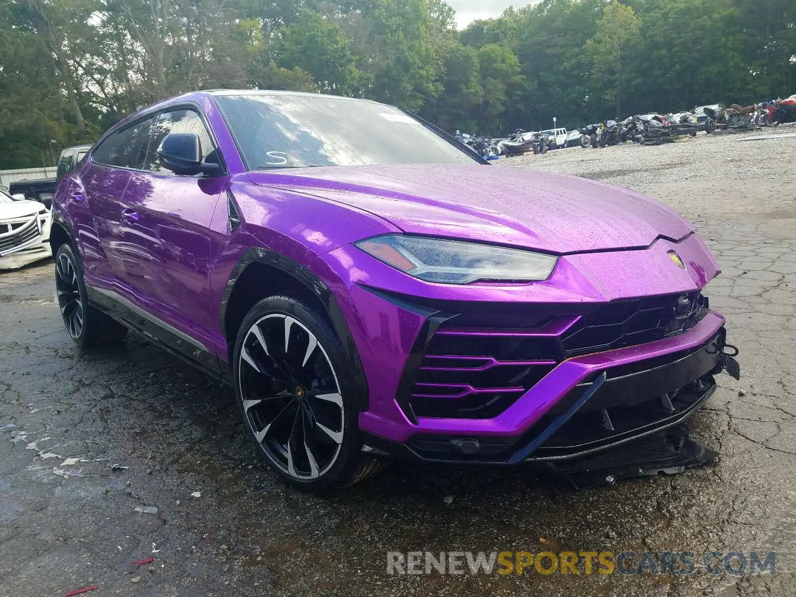 1 fotografías del automóvil dañado ZPBUA1ZL3KLA05995 LAMBORGHINI URUS 2019