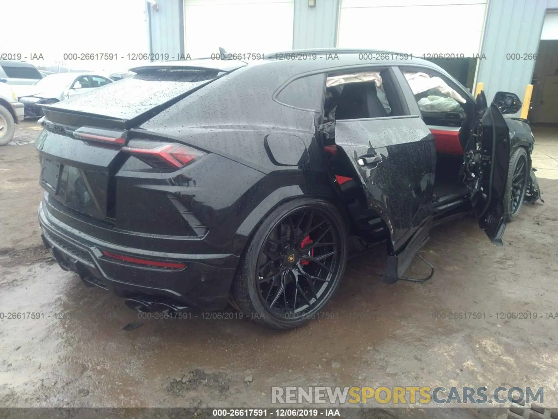 4 fotografías del automóvil dañado ZPBUA1ZL8KLA03370 LAMBORGHINI URUS 2019