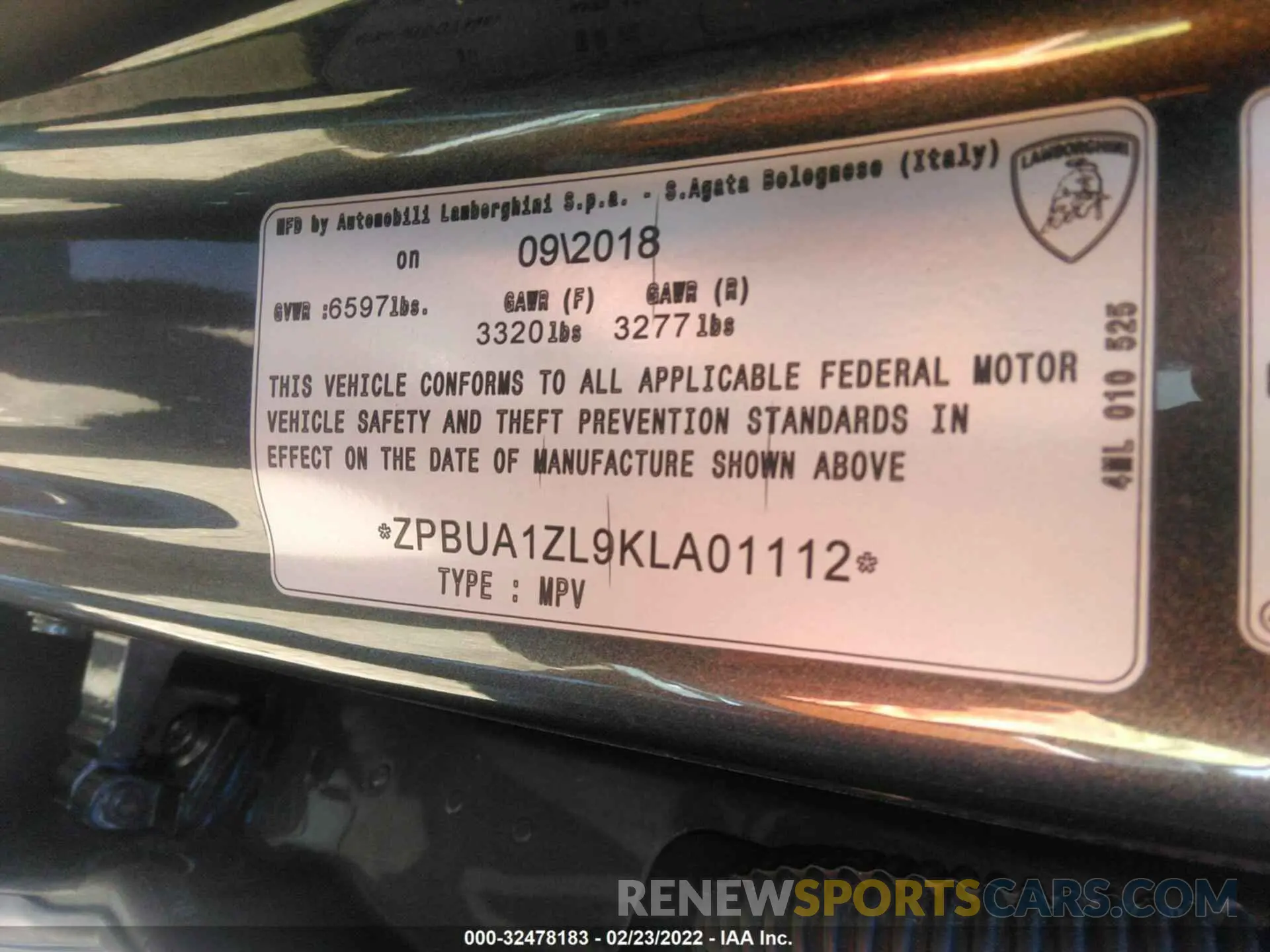 9 fotografías del automóvil dañado ZPBUA1ZL9KLA01112 LAMBORGHINI URUS 2019