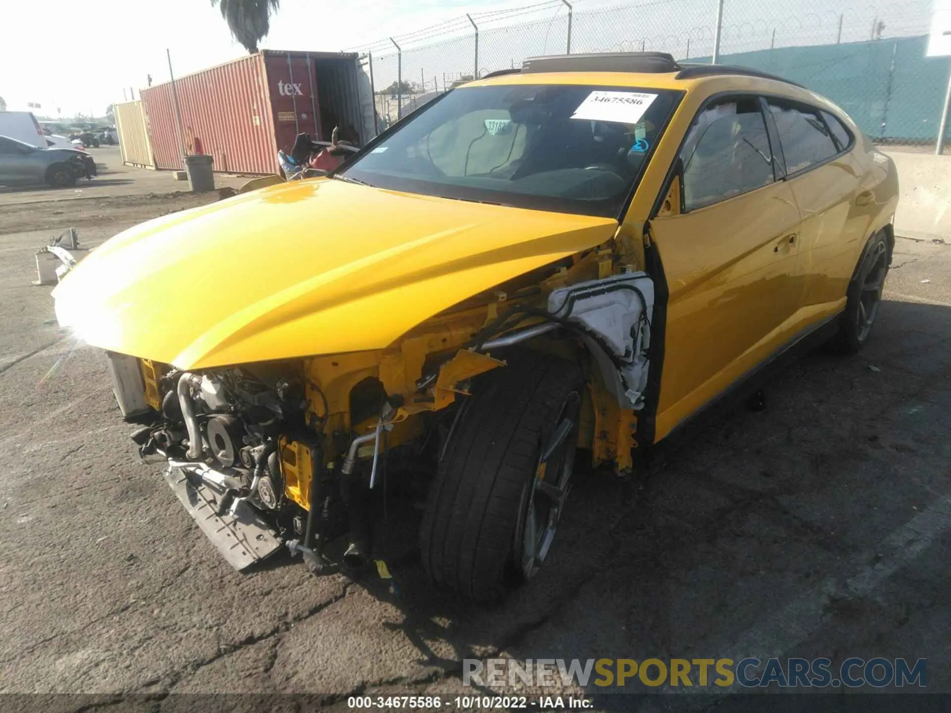 2 fotografías del automóvil dañado ZPBUA1ZLXKLA01121 LAMBORGHINI URUS 2019