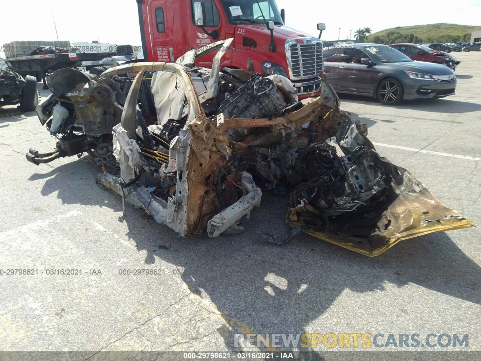 1 fotografías del automóvil dañado ZPBUA1ZLXKLA02480 LAMBORGHINI URUS 2019