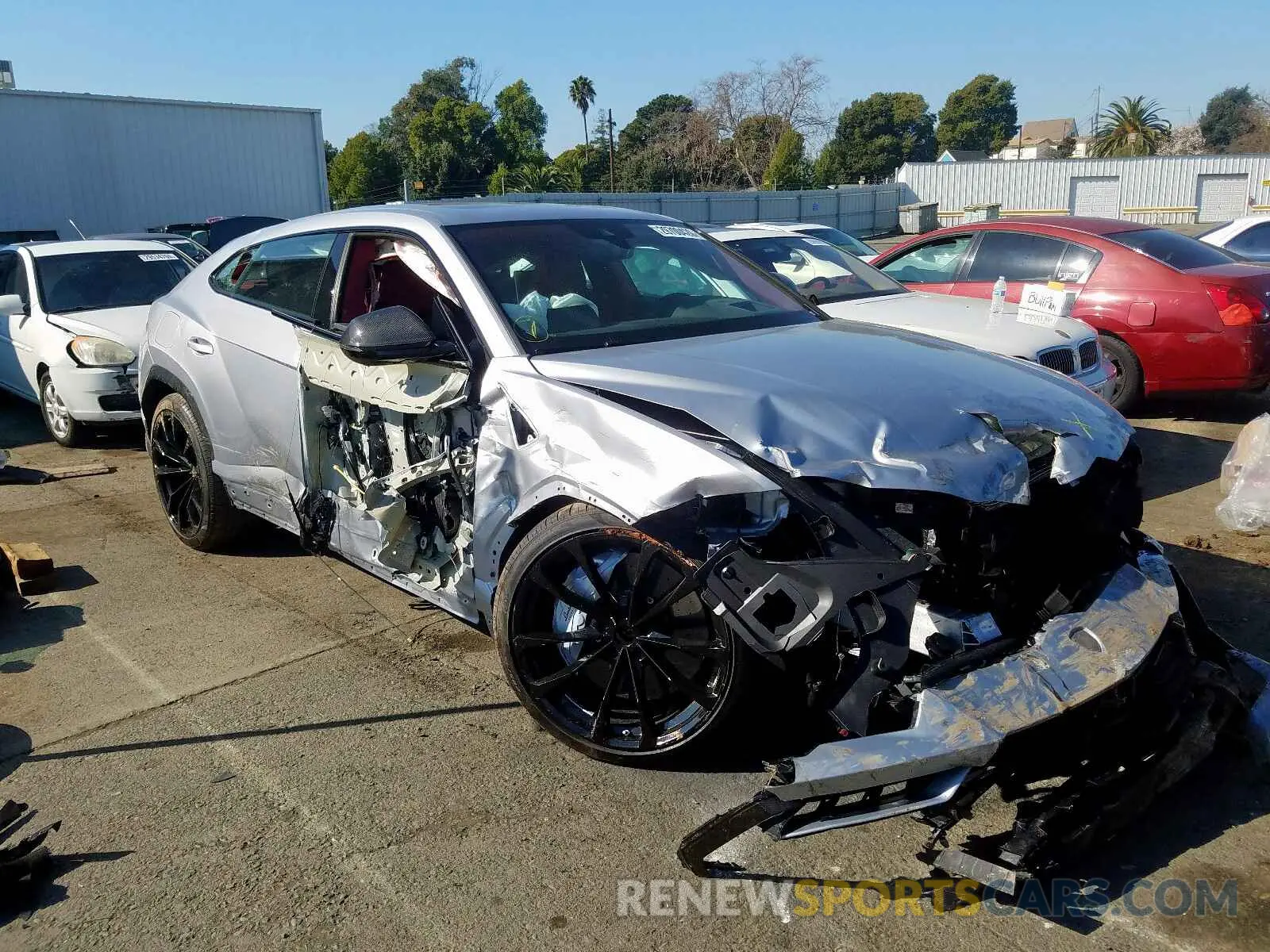 1 fotografías del automóvil dañado ZPBUA1ZL9LLA06599 LAMBORGHINI URUS 2020