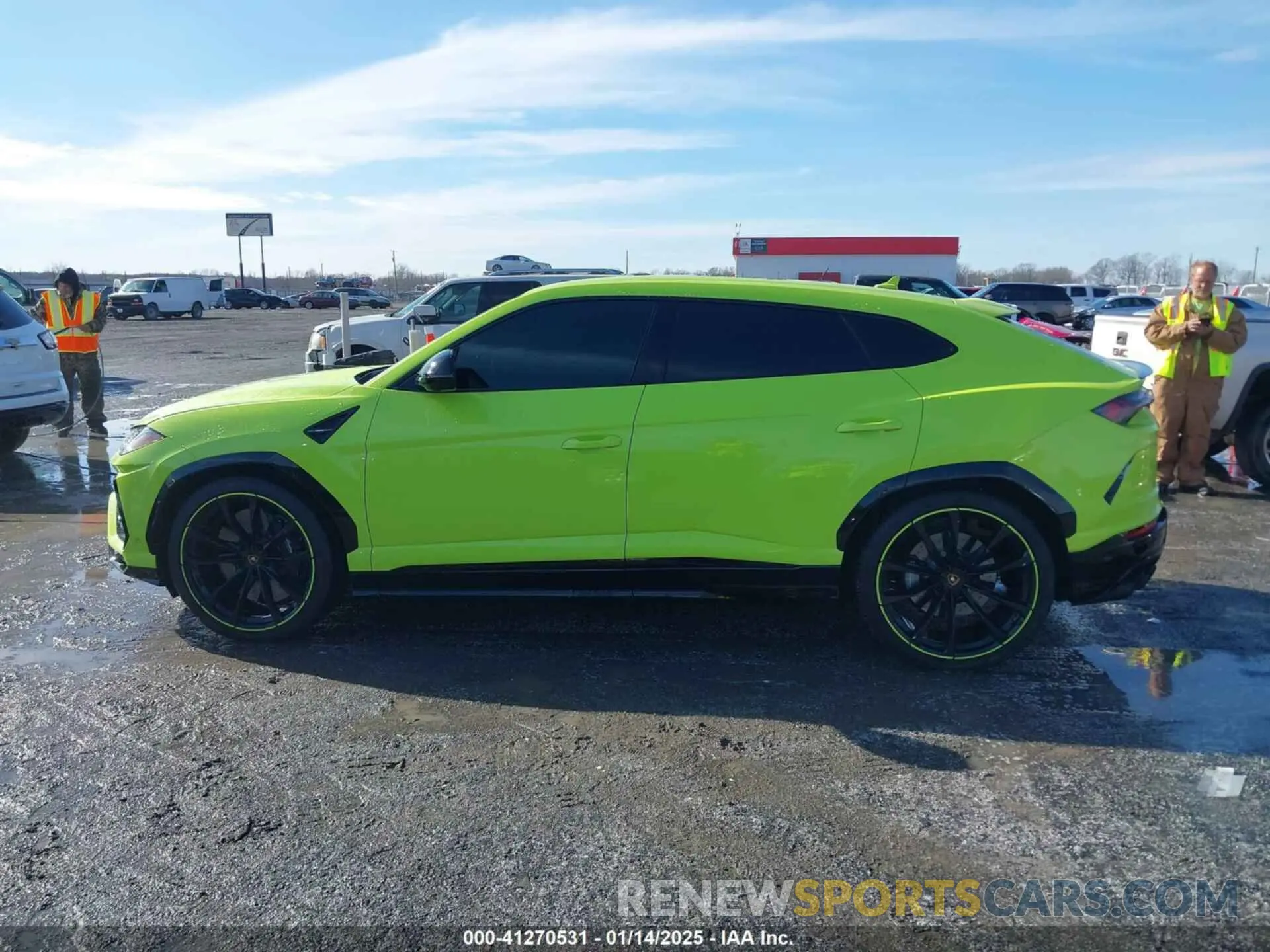 14 fotografías del automóvil dañado ZPBUA1ZLXNLA21017 LAMBORGHINI URUS 2022