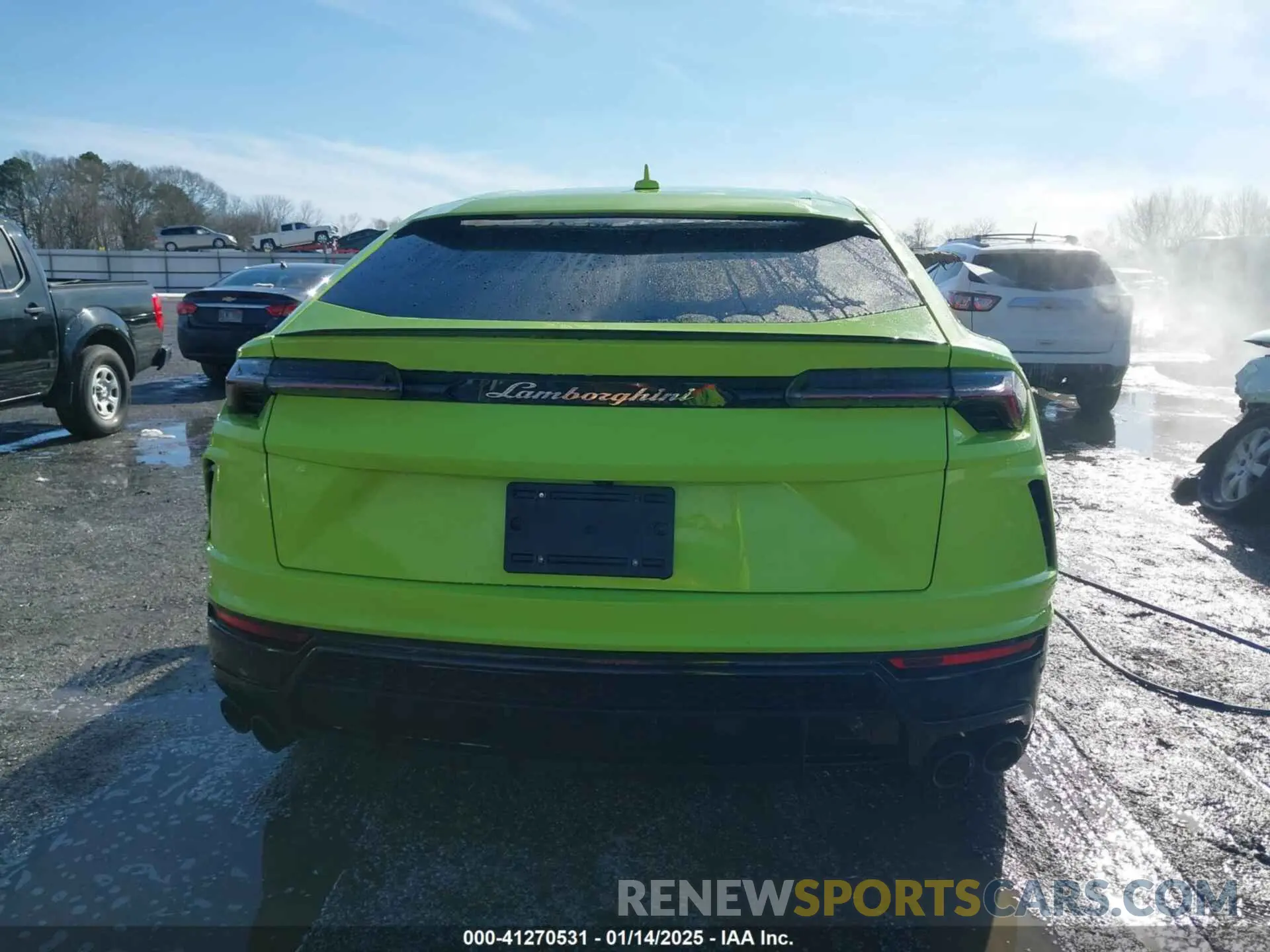 16 fotografías del automóvil dañado ZPBUA1ZLXNLA21017 LAMBORGHINI URUS 2022
