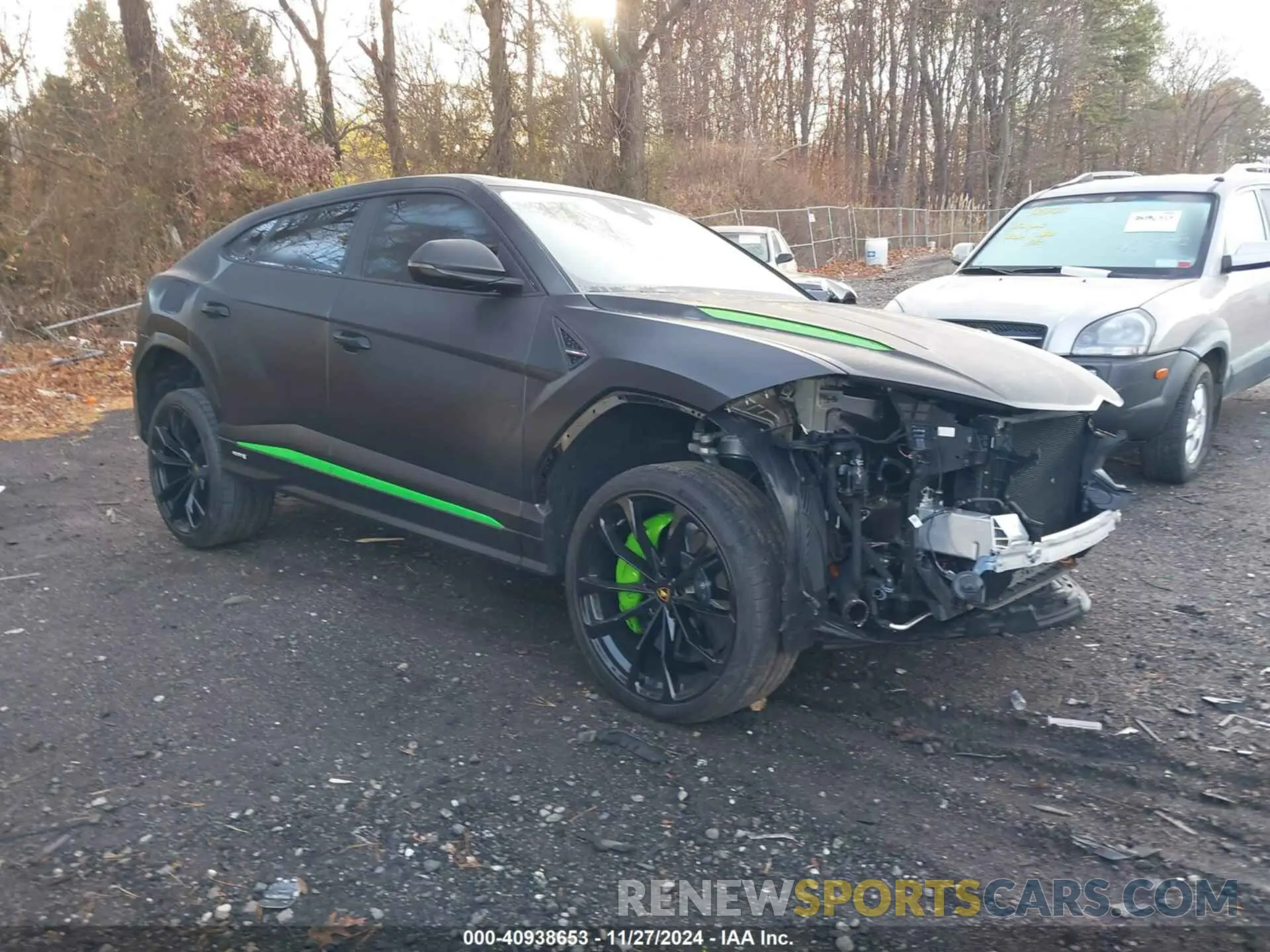 13 fotografías del automóvil dañado ZPBUB3ZL5PLA27321 LAMBORGHINI URUS 2023