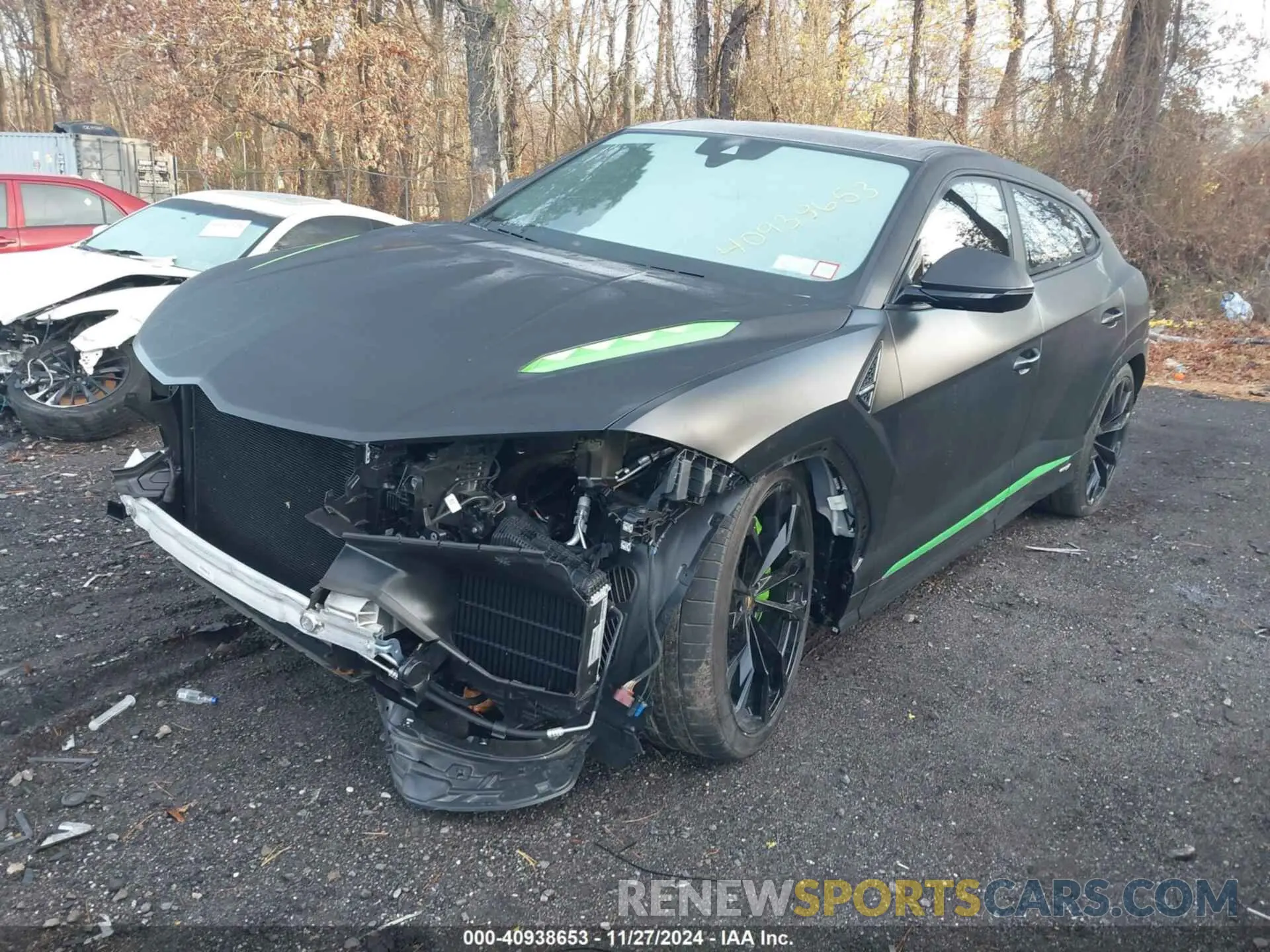 2 fotografías del automóvil dañado ZPBUB3ZL5PLA27321 LAMBORGHINI URUS 2023