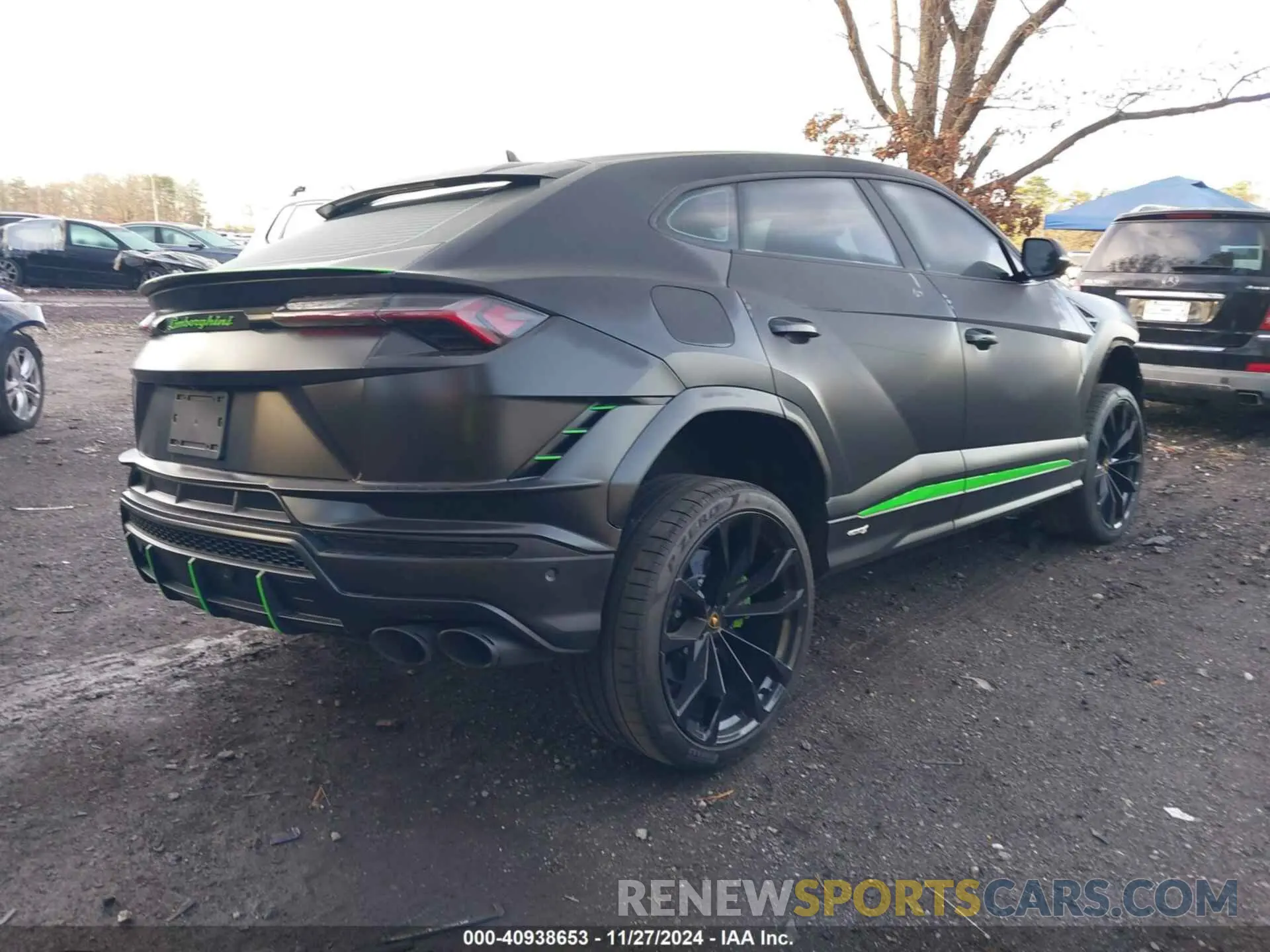 4 fotografías del automóvil dañado ZPBUB3ZL5PLA27321 LAMBORGHINI URUS 2023