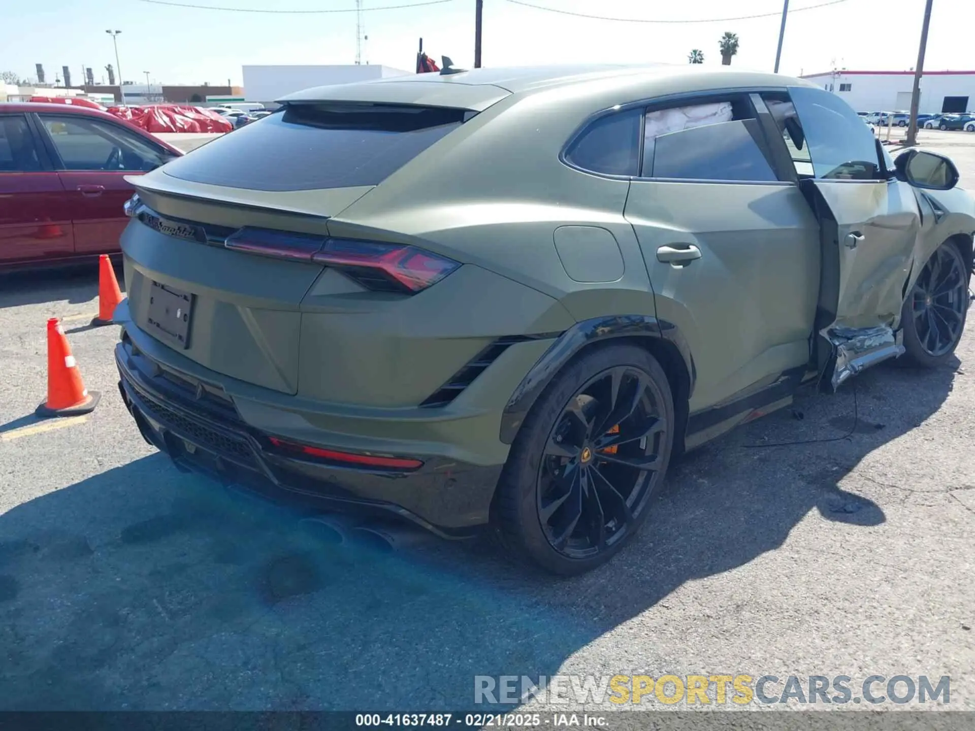 4 fotografías del automóvil dañado ZPBUB3ZL9RLA30855 LAMBORGHINI URUS 2024