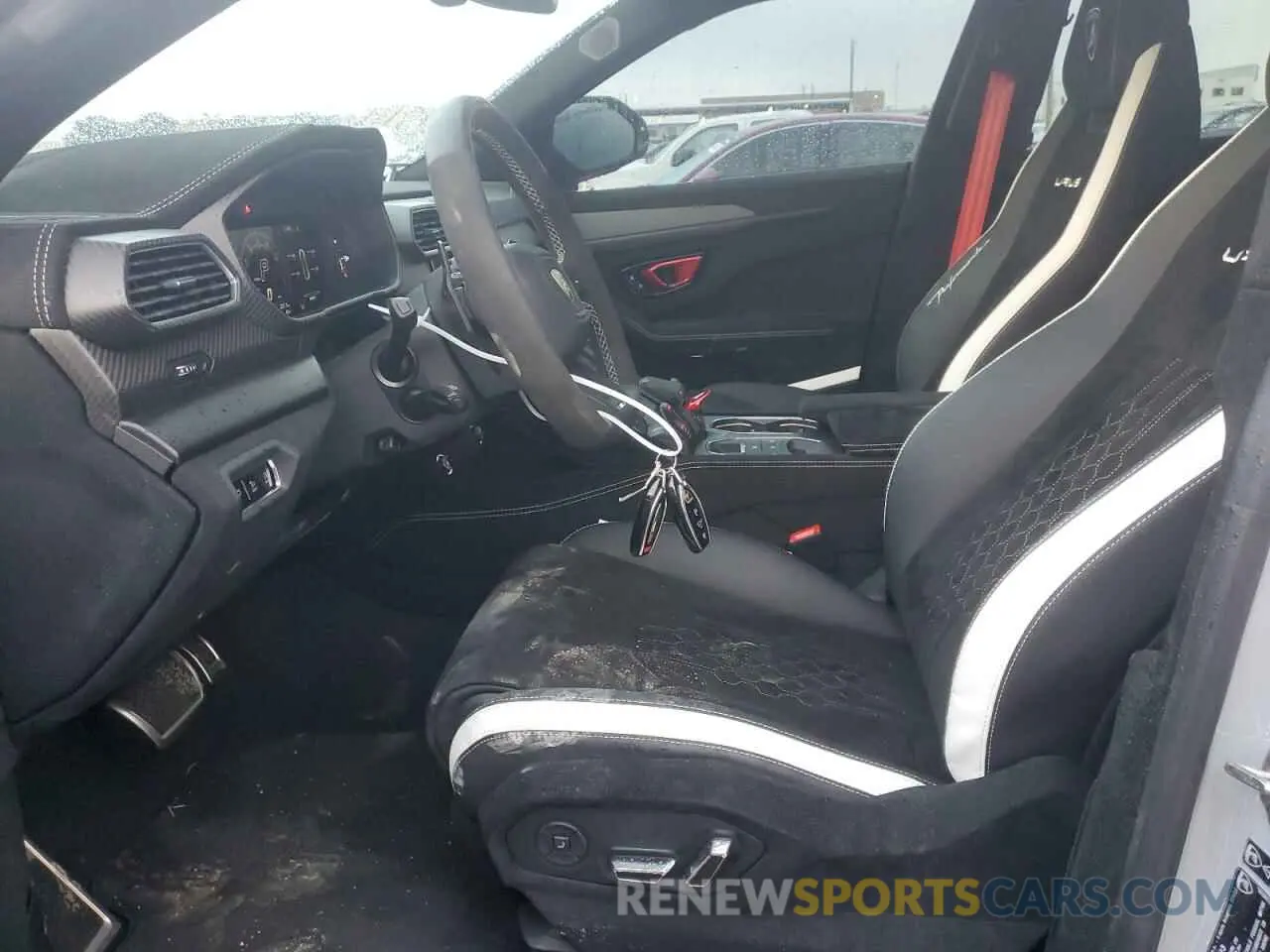 7 fotografías del automóvil dañado ZPBUC3ZL1PLA27460 LAMBORGHINI URUS PERFO 2023