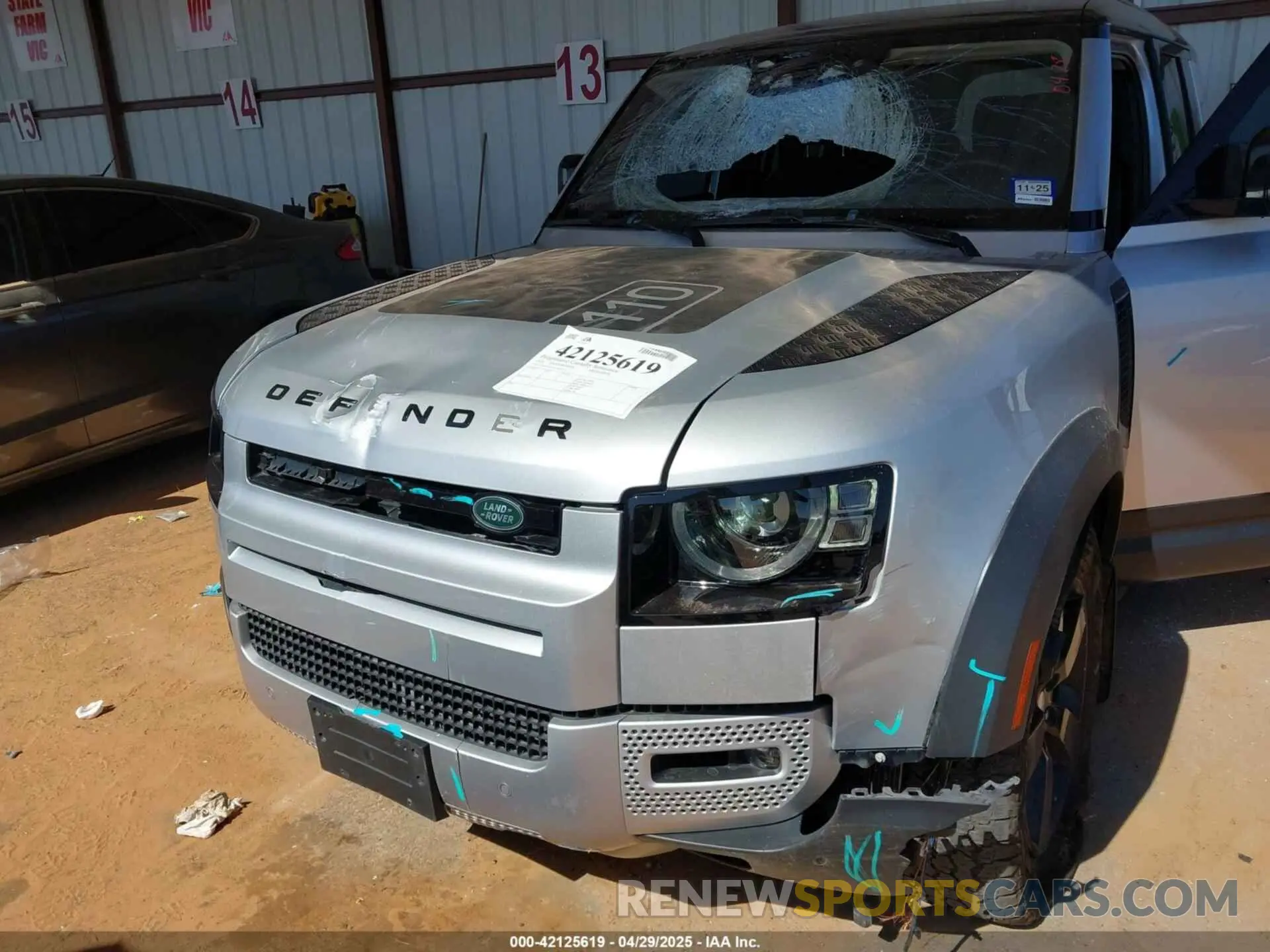 6 fotografías del automóvil dañado SALE1EEU3L2005075 LAND ROVER DEFENDER 2020