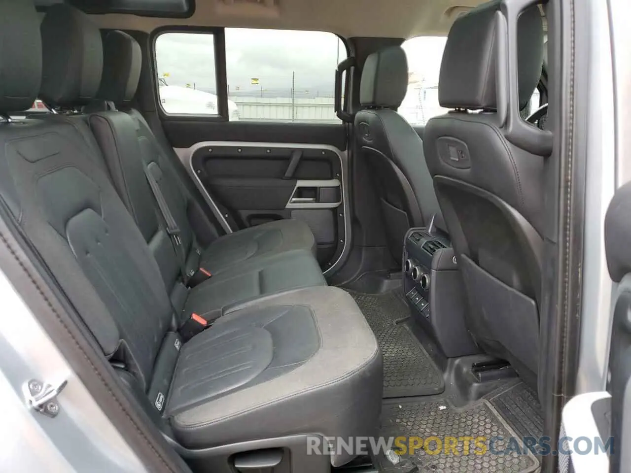 11 fotografías del automóvil dañado SALE1EEU9L2003444 LAND ROVER DEFENDER 2020