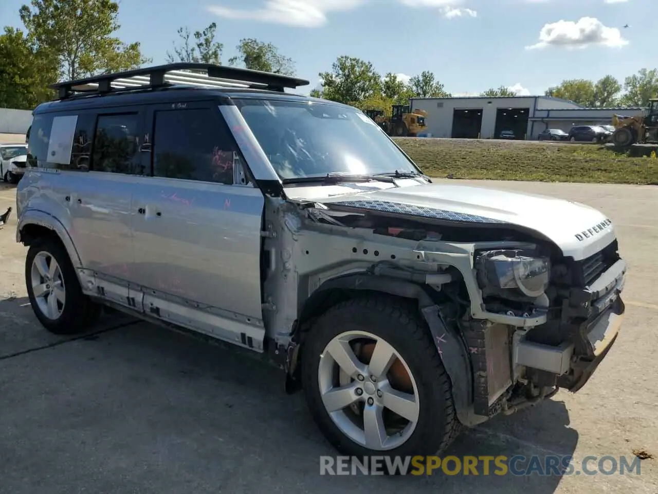 4 fotografías del automóvil dañado SALE1EEUXL2021788 LAND ROVER DEFENDER 2020