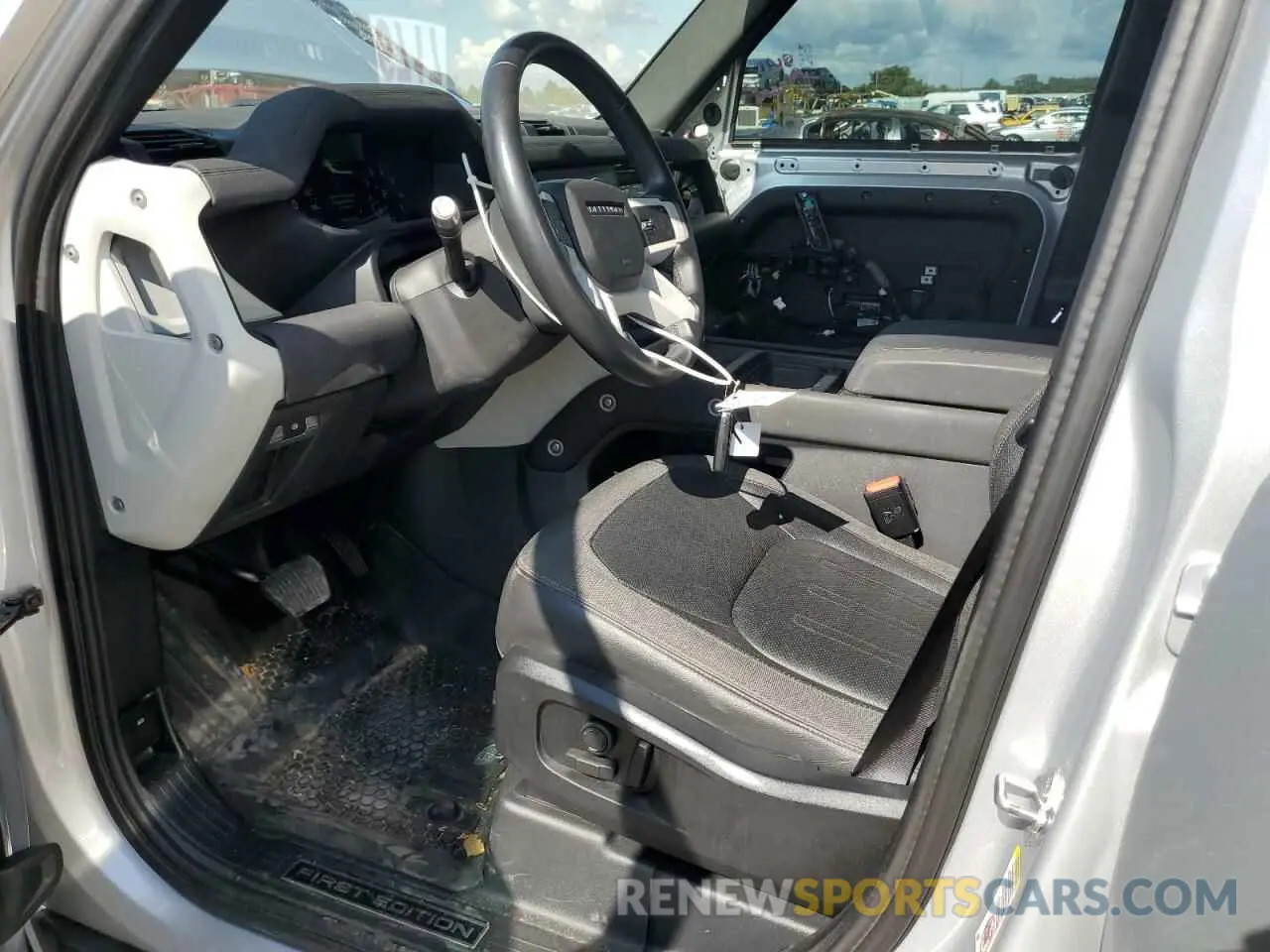 7 fotografías del automóvil dañado SALE1EEUXL2021788 LAND ROVER DEFENDER 2020