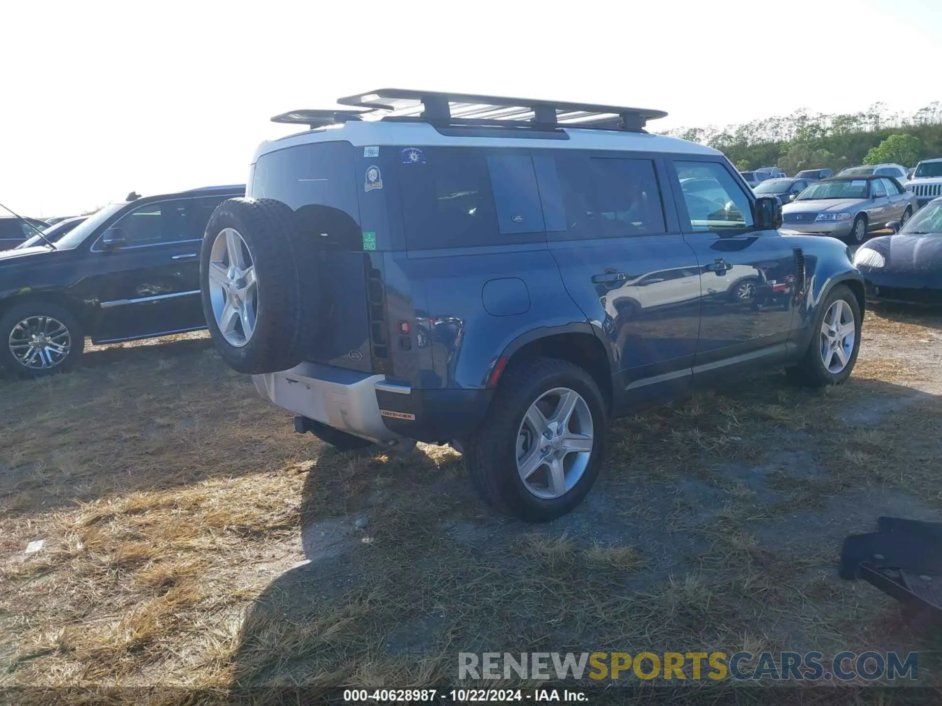 4 fotografías del automóvil dañado SALE97EU7L2020733 LAND ROVER DEFENDER 2020