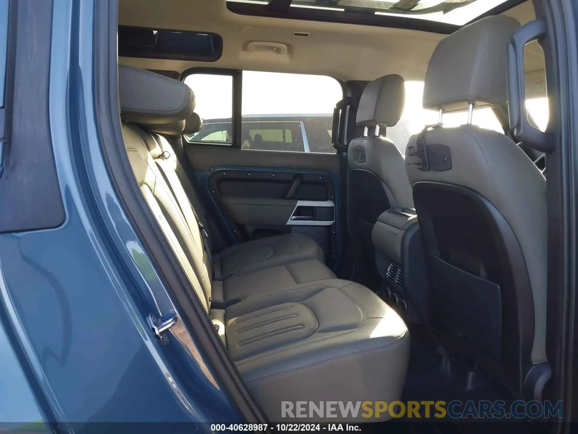 8 fotografías del automóvil dañado SALE97EU7L2020733 LAND ROVER DEFENDER 2020