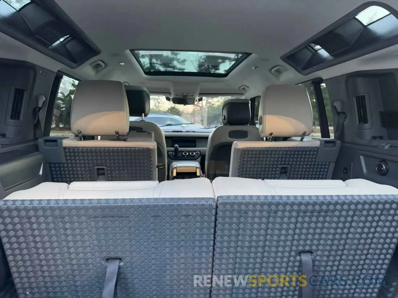 9 fotografías del automóvil dañado SALE9EEU2L2022250 LAND ROVER DEFENDER 2020