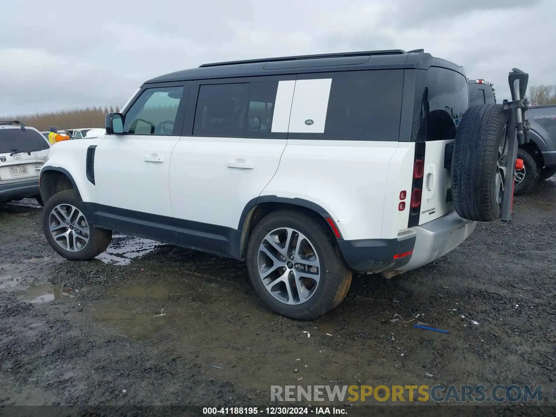 3 fotografías del automóvil dañado SALE9EEUXL2025865 LAND ROVER DEFENDER 2020