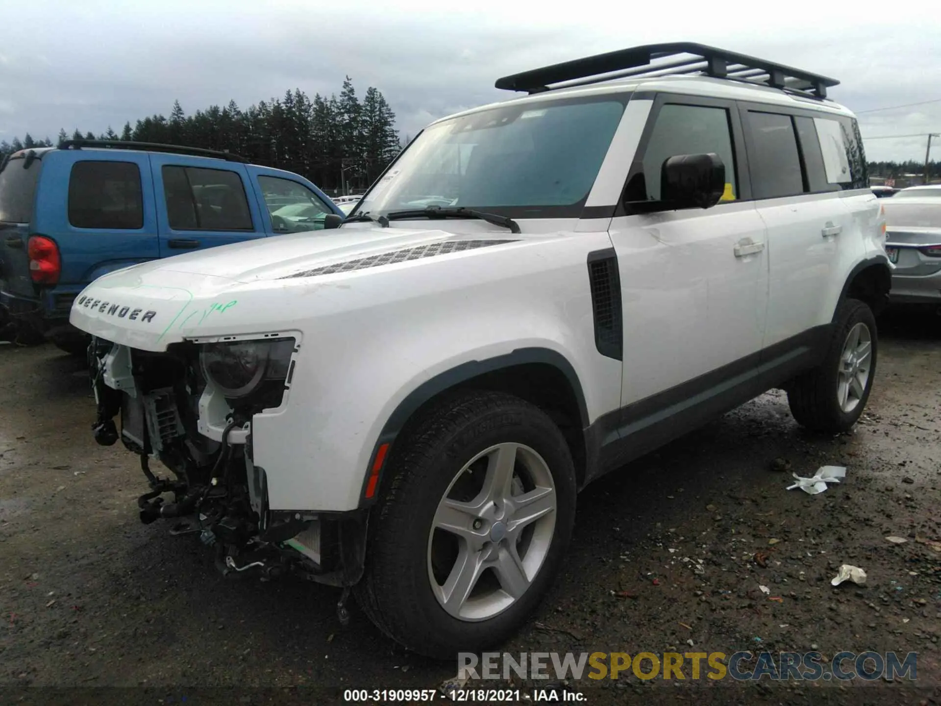 2 fotografías del automóvil dañado SALEP7EU4L2026849 LAND ROVER DEFENDER 2020