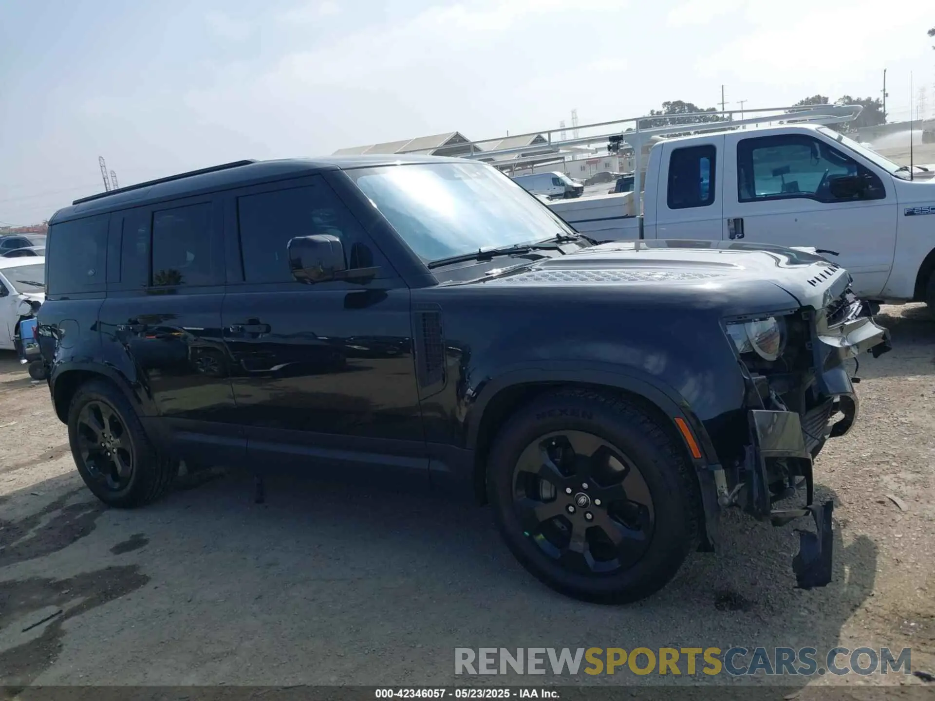 13 fotografías del automóvil dañado SALEP7EU7L2019989 LAND ROVER DEFENDER 2020