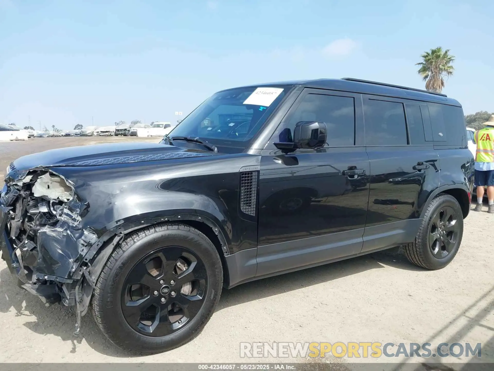 14 fotografías del automóvil dañado SALEP7EU7L2019989 LAND ROVER DEFENDER 2020
