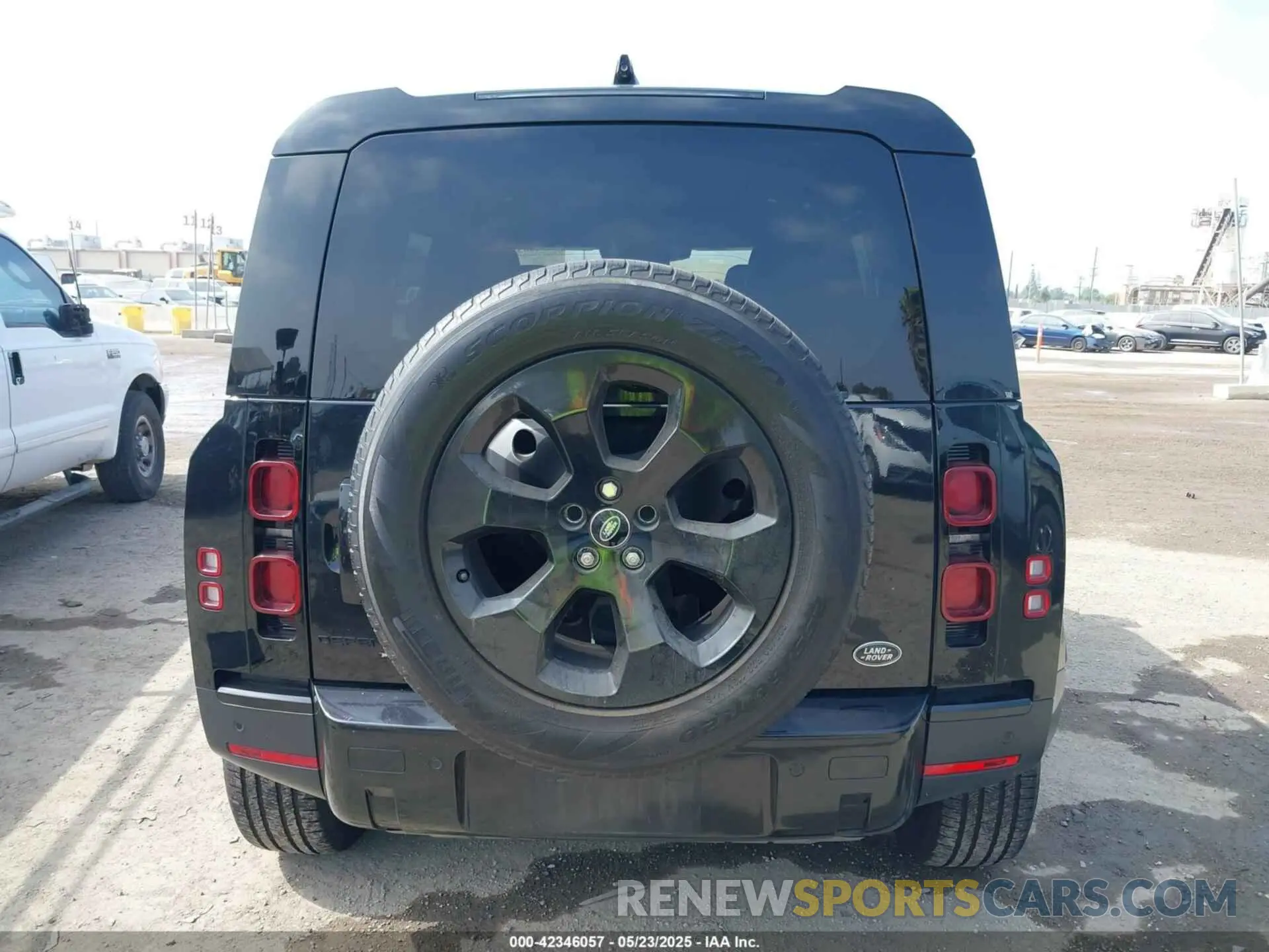 16 fotografías del automóvil dañado SALEP7EU7L2019989 LAND ROVER DEFENDER 2020