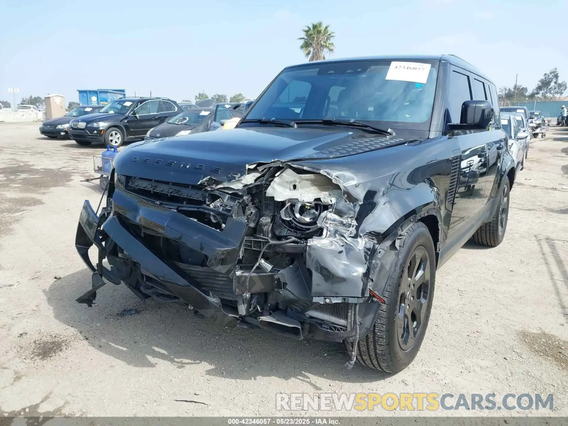 2 fotografías del automóvil dañado SALEP7EU7L2019989 LAND ROVER DEFENDER 2020