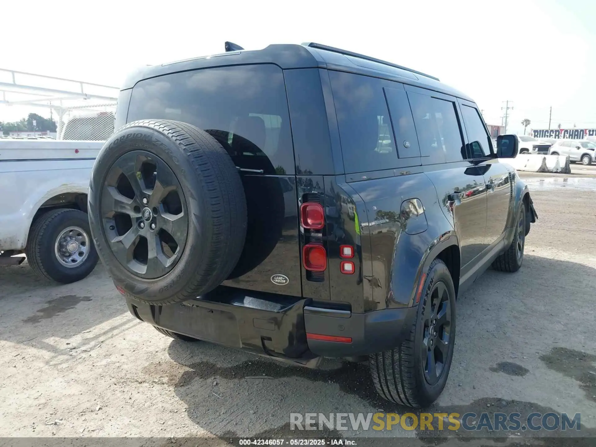 4 fotografías del automóvil dañado SALEP7EU7L2019989 LAND ROVER DEFENDER 2020