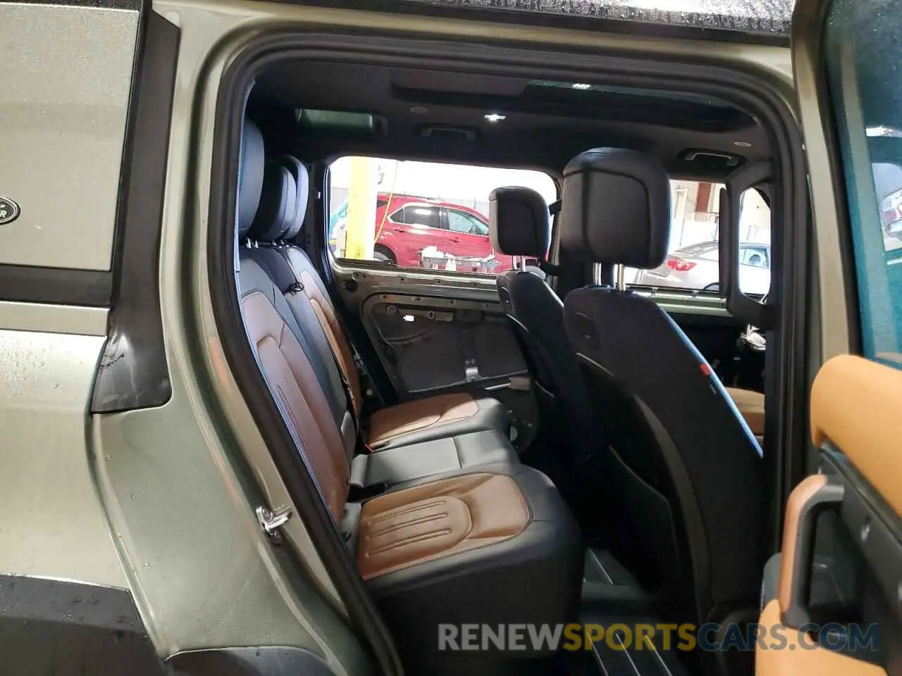 11 fotografías del automóvil dañado SALEX7EU4L2022865 LAND ROVER DEFENDER 2020
