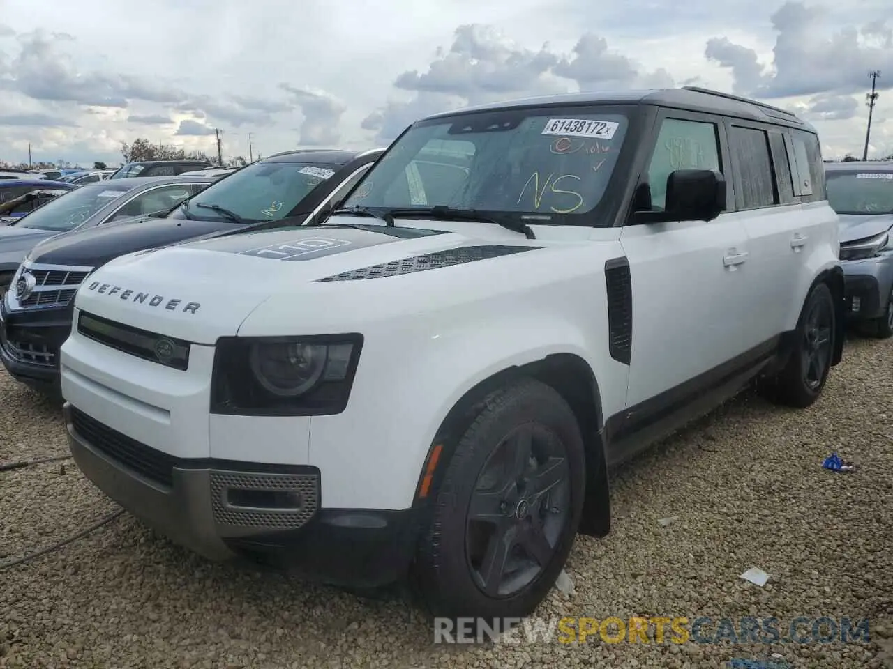 2 fotografías del automóvil dañado SALE27RU1M2049404 LAND ROVER DEFENDER 2021