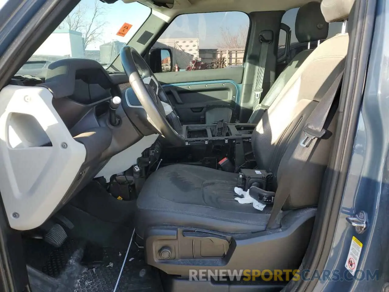 7 fotografías del automóvil dañado SALEJ7RX6M2035267 LAND ROVER DEFENDER 2021