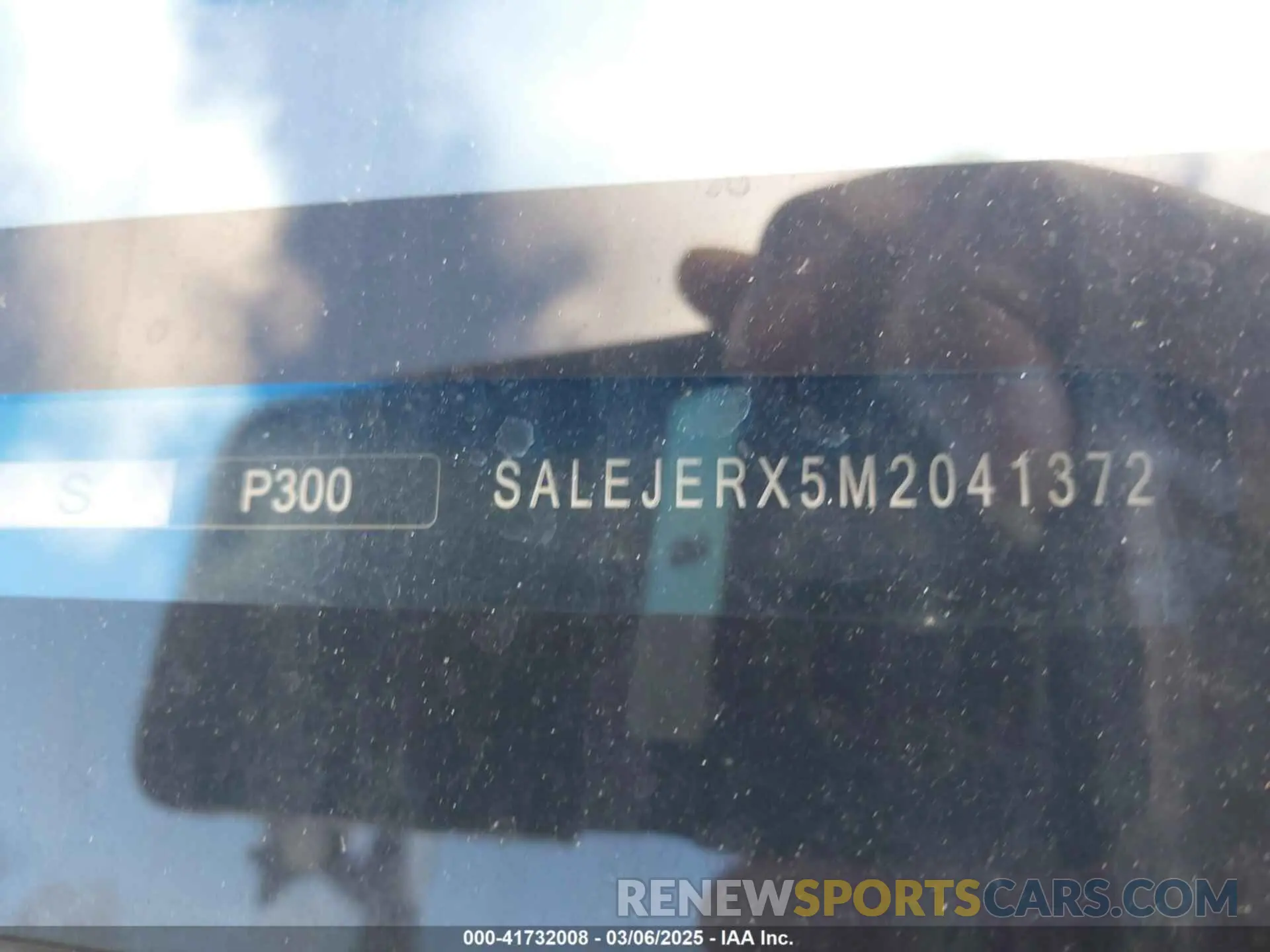9 fotografías del automóvil dañado SALEJERX5M2041372 LAND ROVER DEFENDER 2021