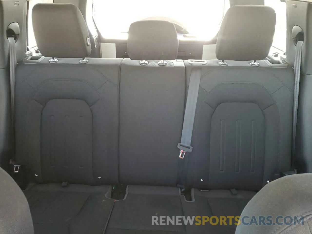 10 fotografías del automóvil dañado SALEK7RX4M2036785 LAND ROVER DEFENDER 2021