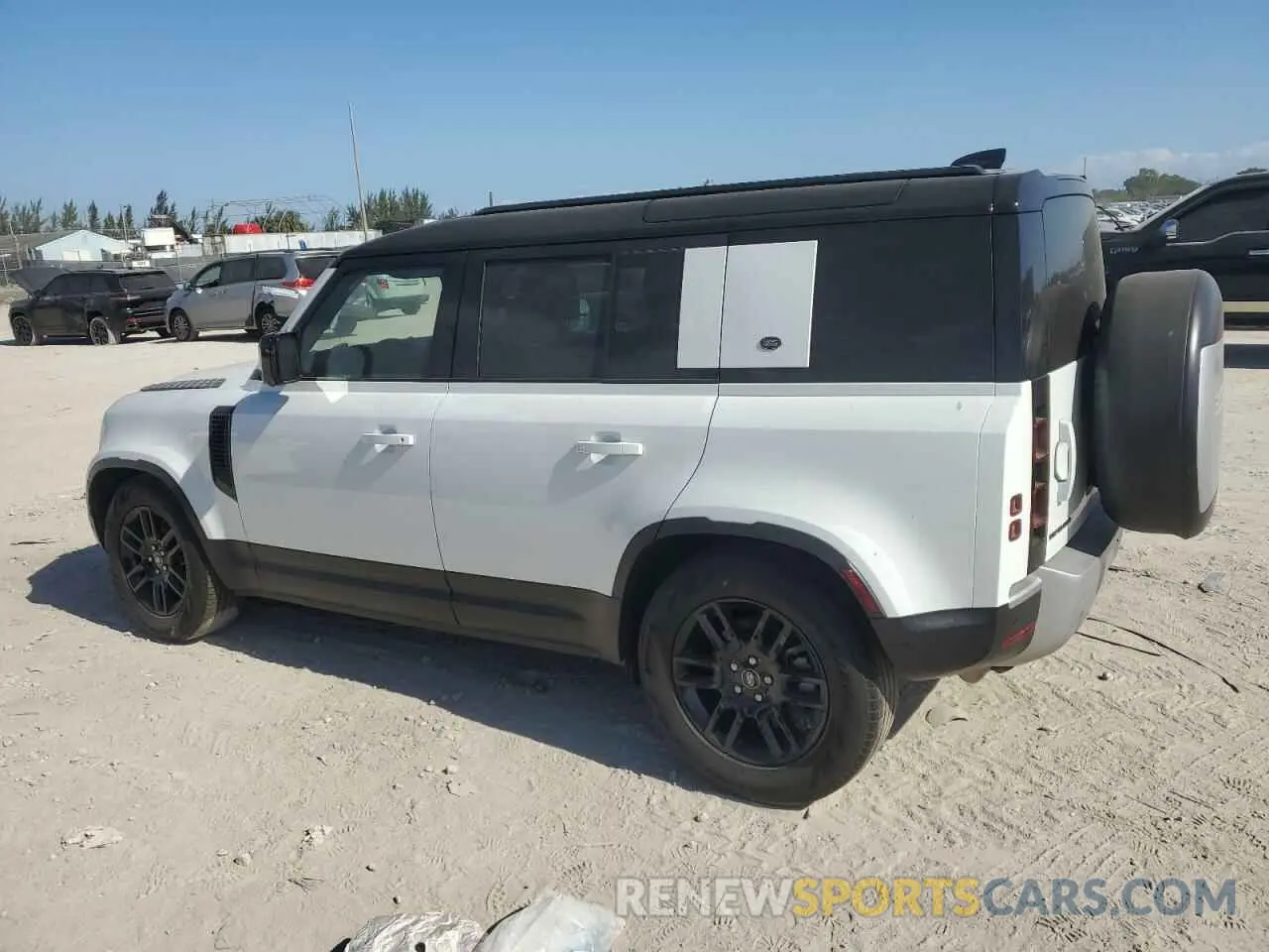 2 fotografías del automóvil dañado SALEK7RX4M2036785 LAND ROVER DEFENDER 2021