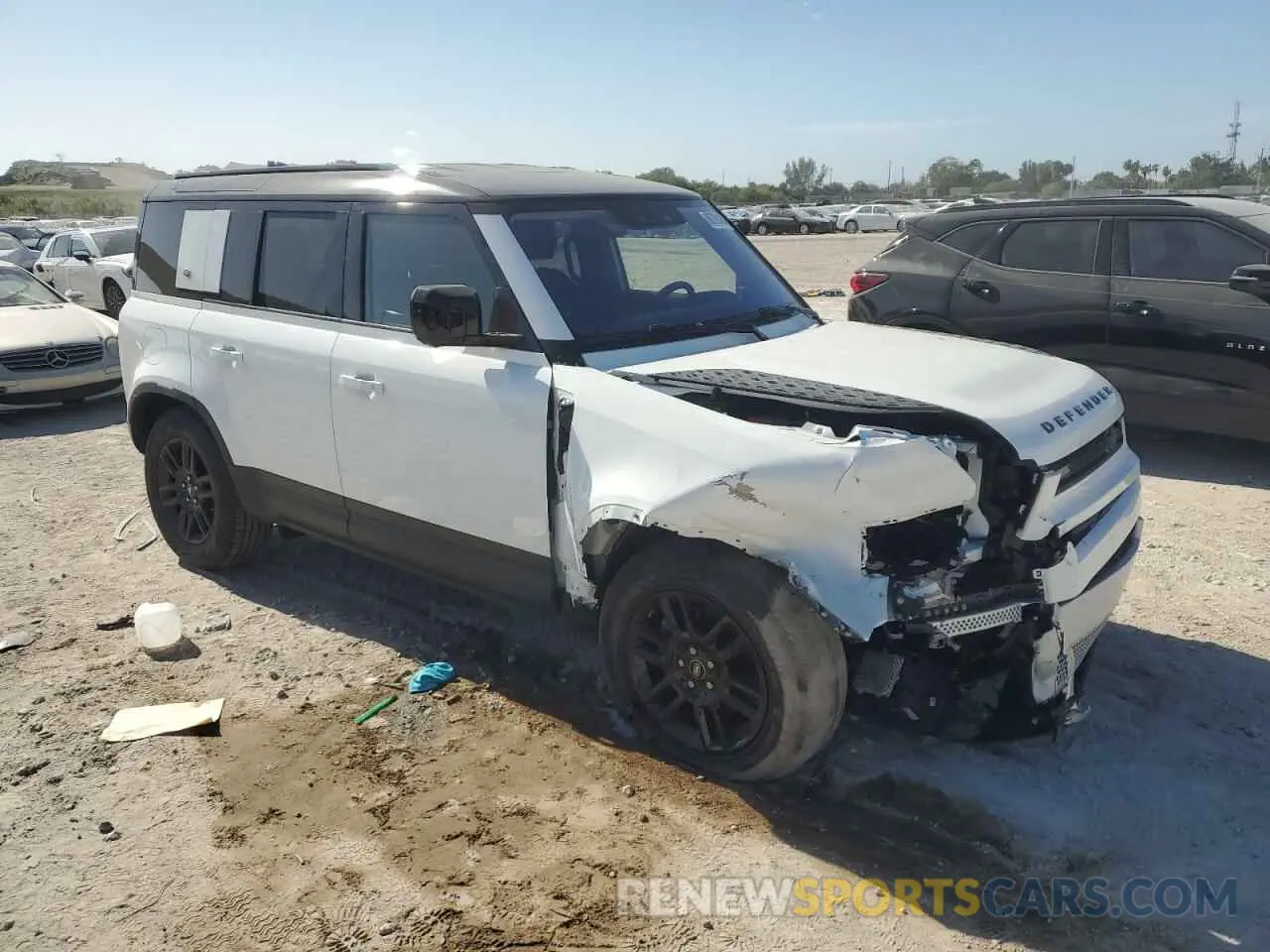 4 fotografías del automóvil dañado SALEK7RX4M2036785 LAND ROVER DEFENDER 2021