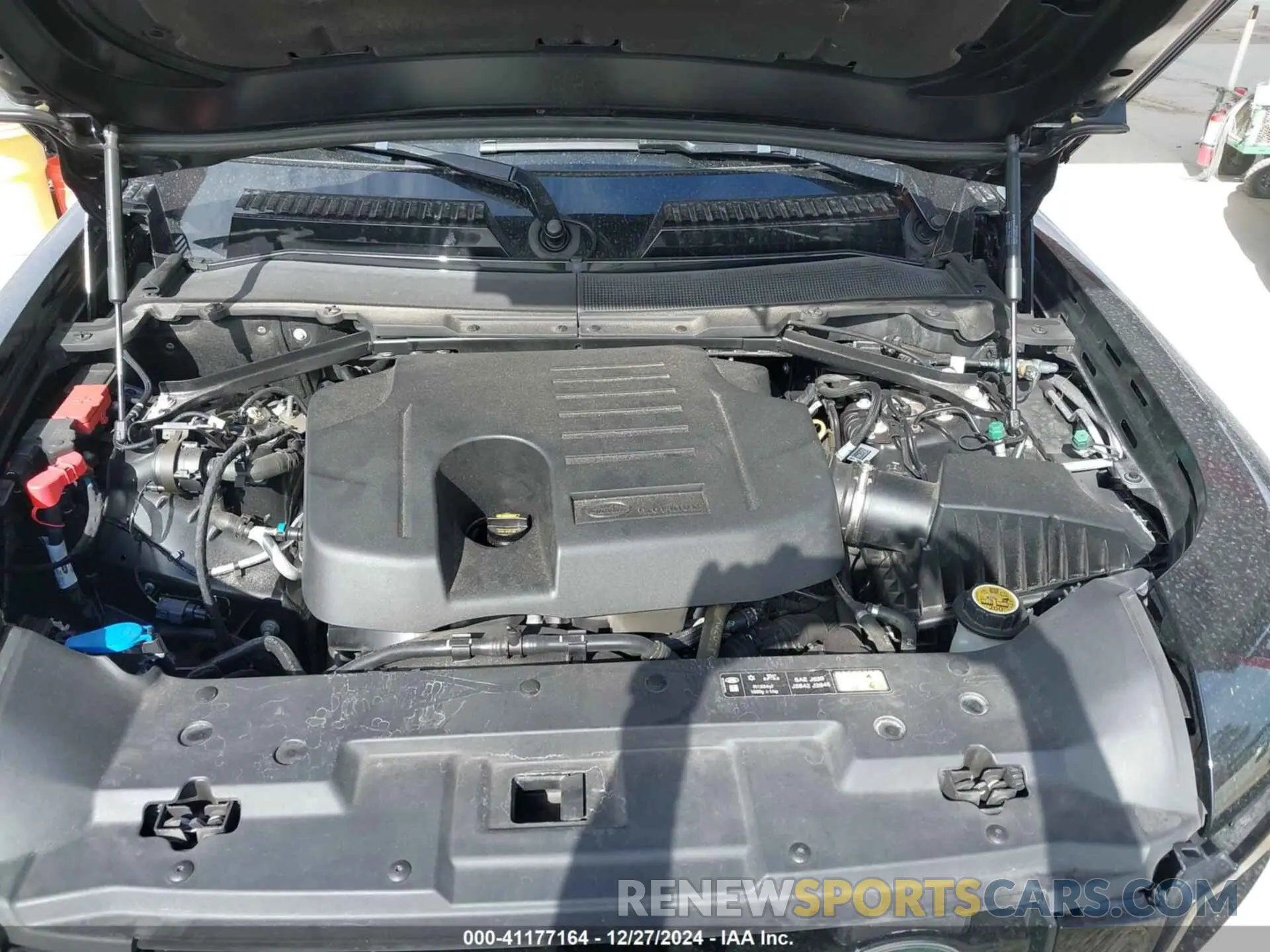 10 fotografías del automóvil dañado SALEP7RU0M2041019 LAND ROVER DEFENDER 2021