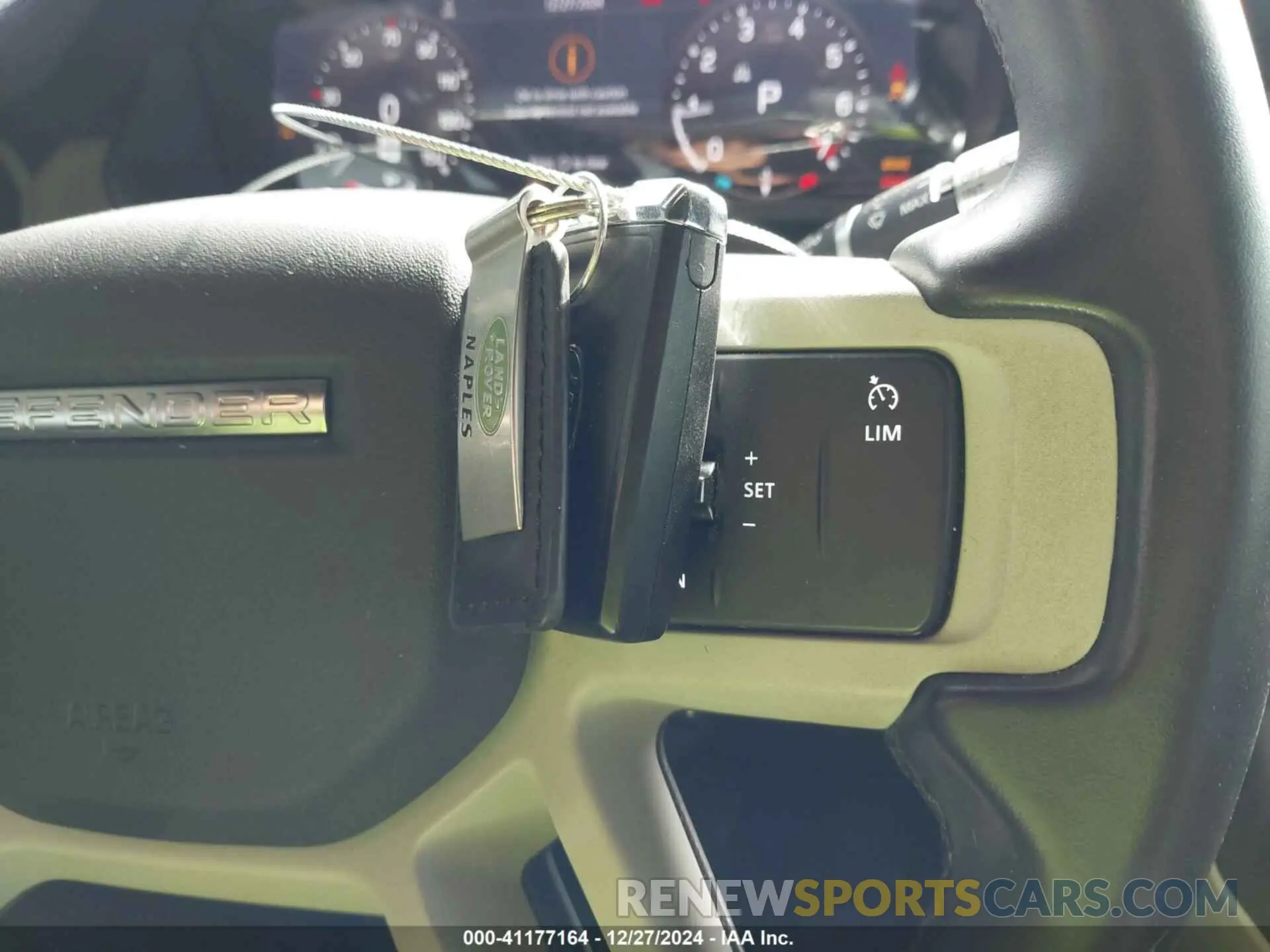 11 fotografías del automóvil dañado SALEP7RU0M2041019 LAND ROVER DEFENDER 2021