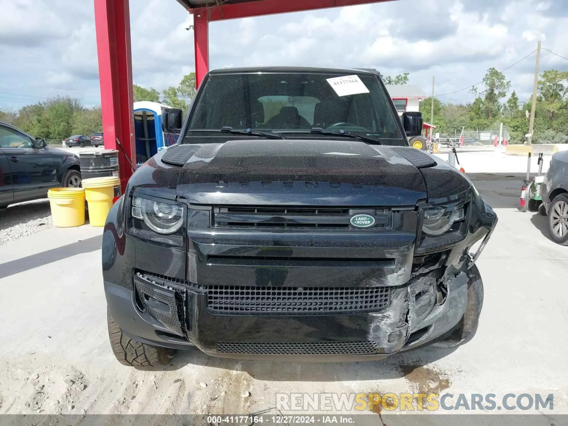 12 fotografías del automóvil dañado SALEP7RU0M2041019 LAND ROVER DEFENDER 2021