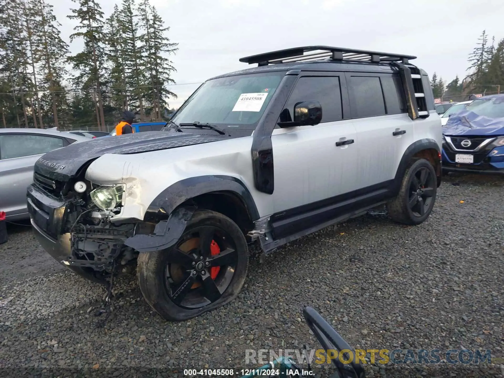 2 fotografías del automóvil dañado SALEXERU6M2038629 LAND ROVER DEFENDER 2021