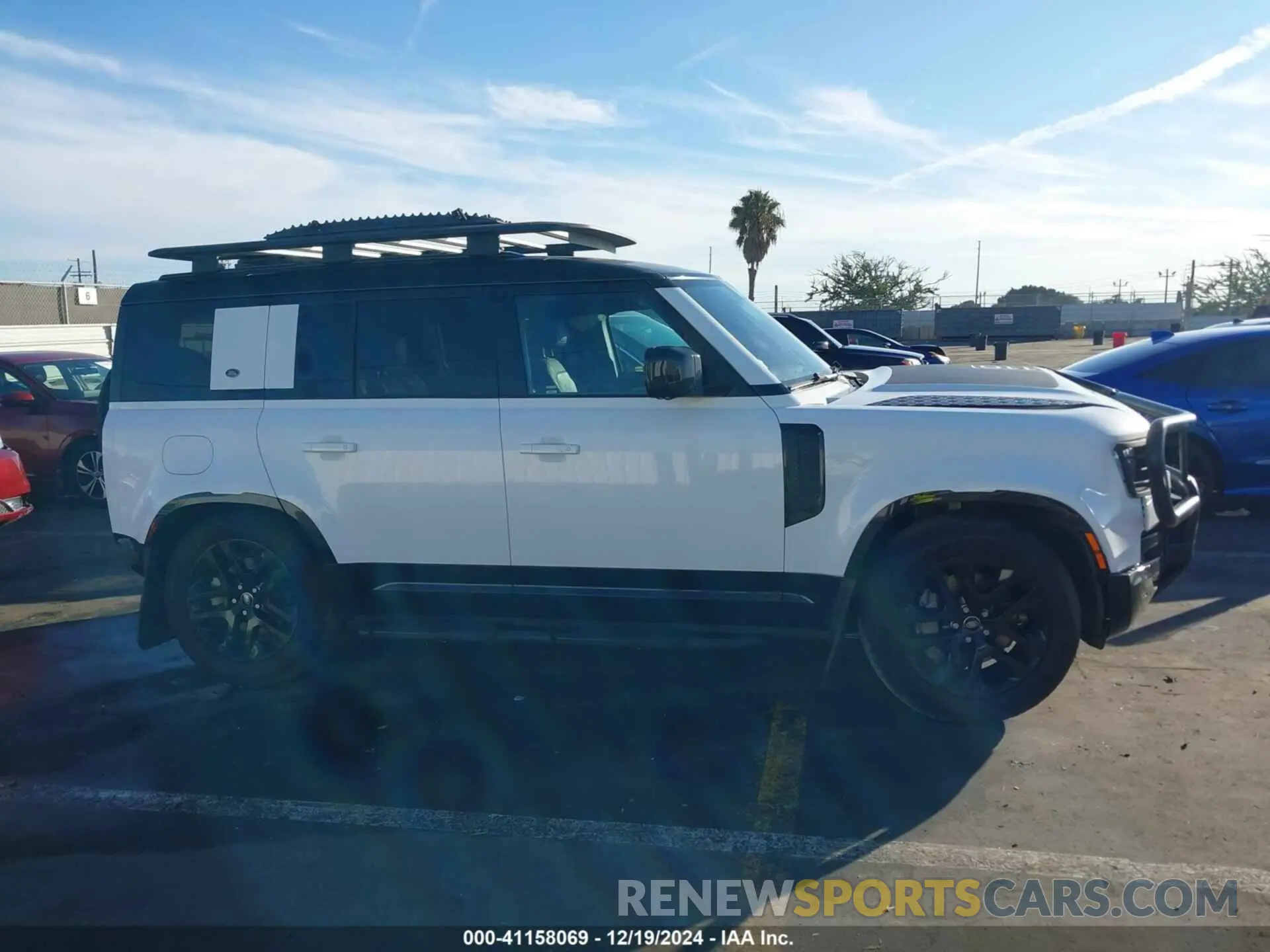 13 fotografías del automóvil dañado SALE3ERU5N2078911 LAND ROVER DEFENDER 2022