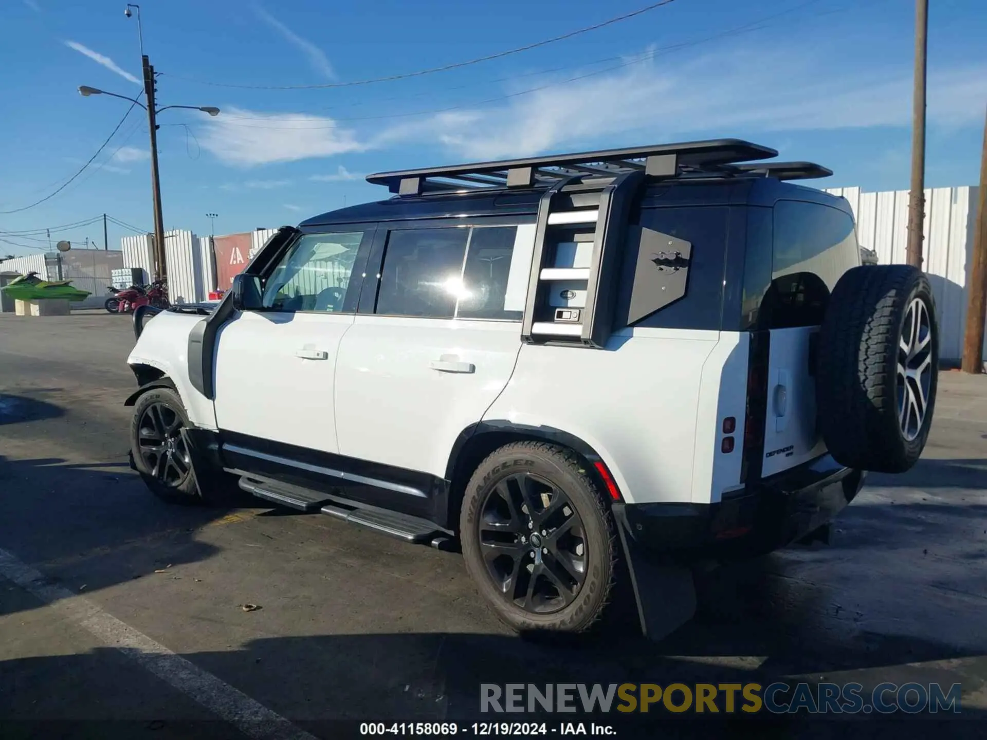 14 fotografías del automóvil dañado SALE3ERU5N2078911 LAND ROVER DEFENDER 2022