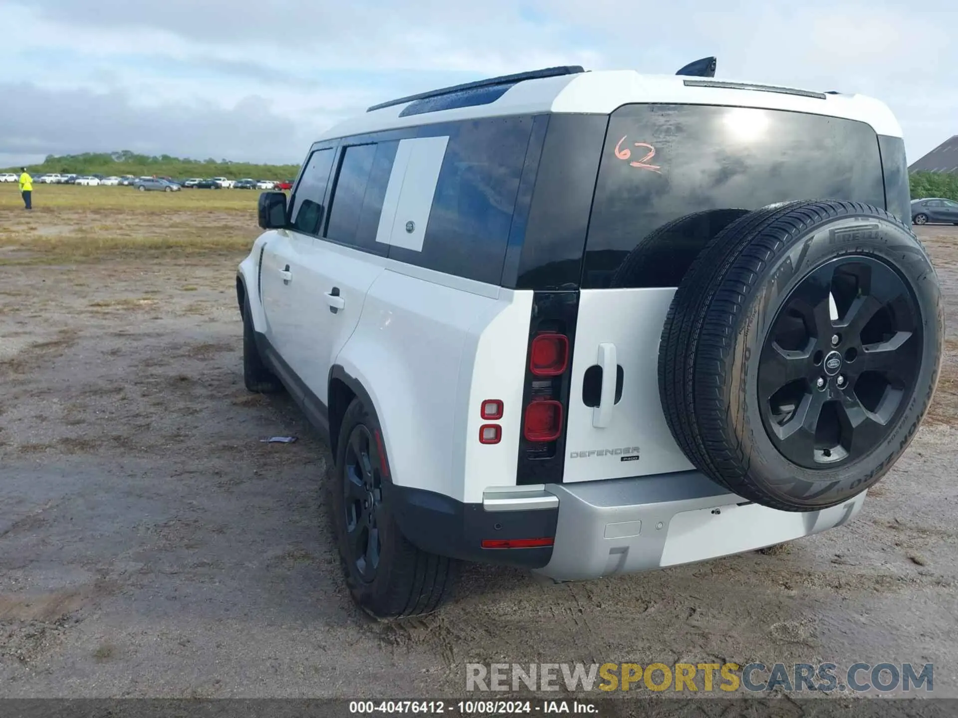 3 fotografías del automóvil dañado SALEP7RU7N2097024 LAND ROVER DEFENDER 2022