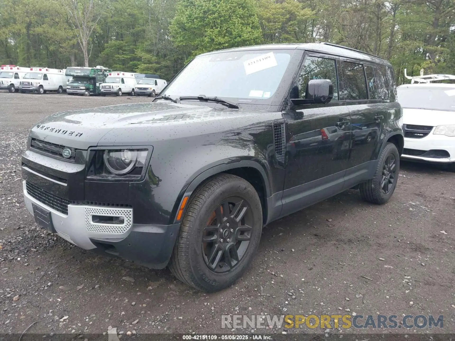 2 fotografías del automóvil dañado SALEPERU2N2088316 LAND ROVER DEFENDER 2022