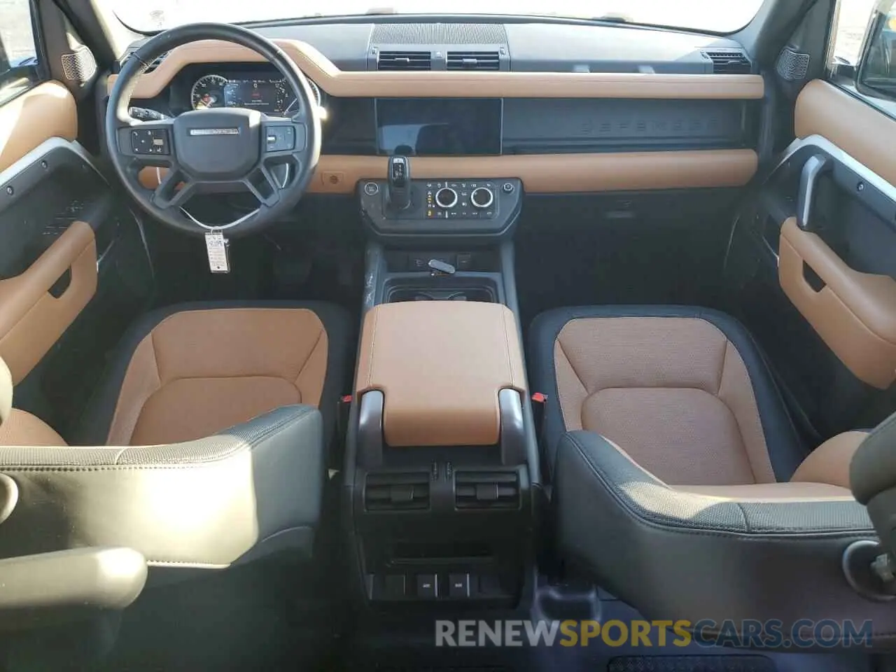 8 fotografías del automóvil dañado SALE27EU2P2174308 LAND ROVER DEFENDER 2023
