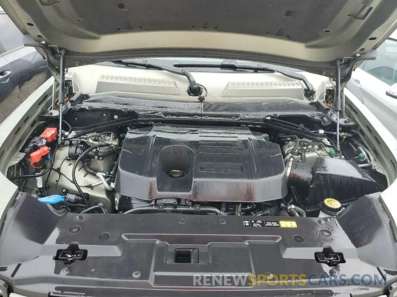 12 fotografías del automóvil dañado SALE27EU8P2186799 LAND ROVER DEFENDER 2023