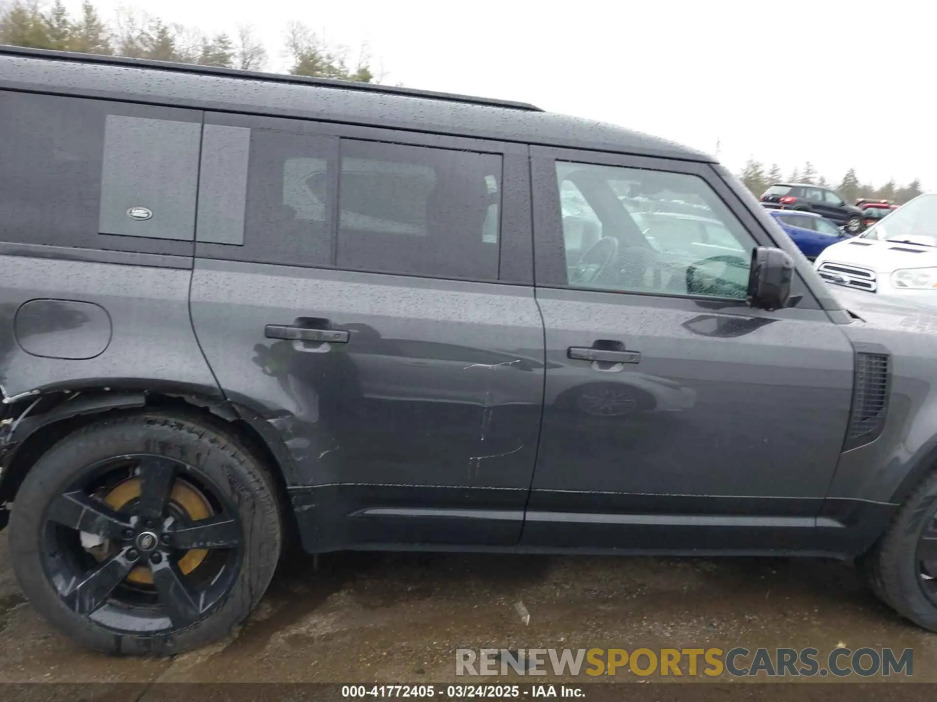 13 fotografías del automóvil dañado SALE2FEU3P2204717 LAND ROVER DEFENDER 2023