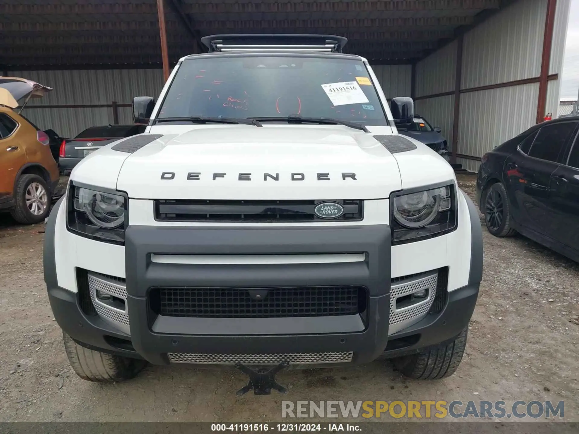 13 fotografías del automóvil dañado SALEJ7EX0P2110720 LAND ROVER DEFENDER 2023
