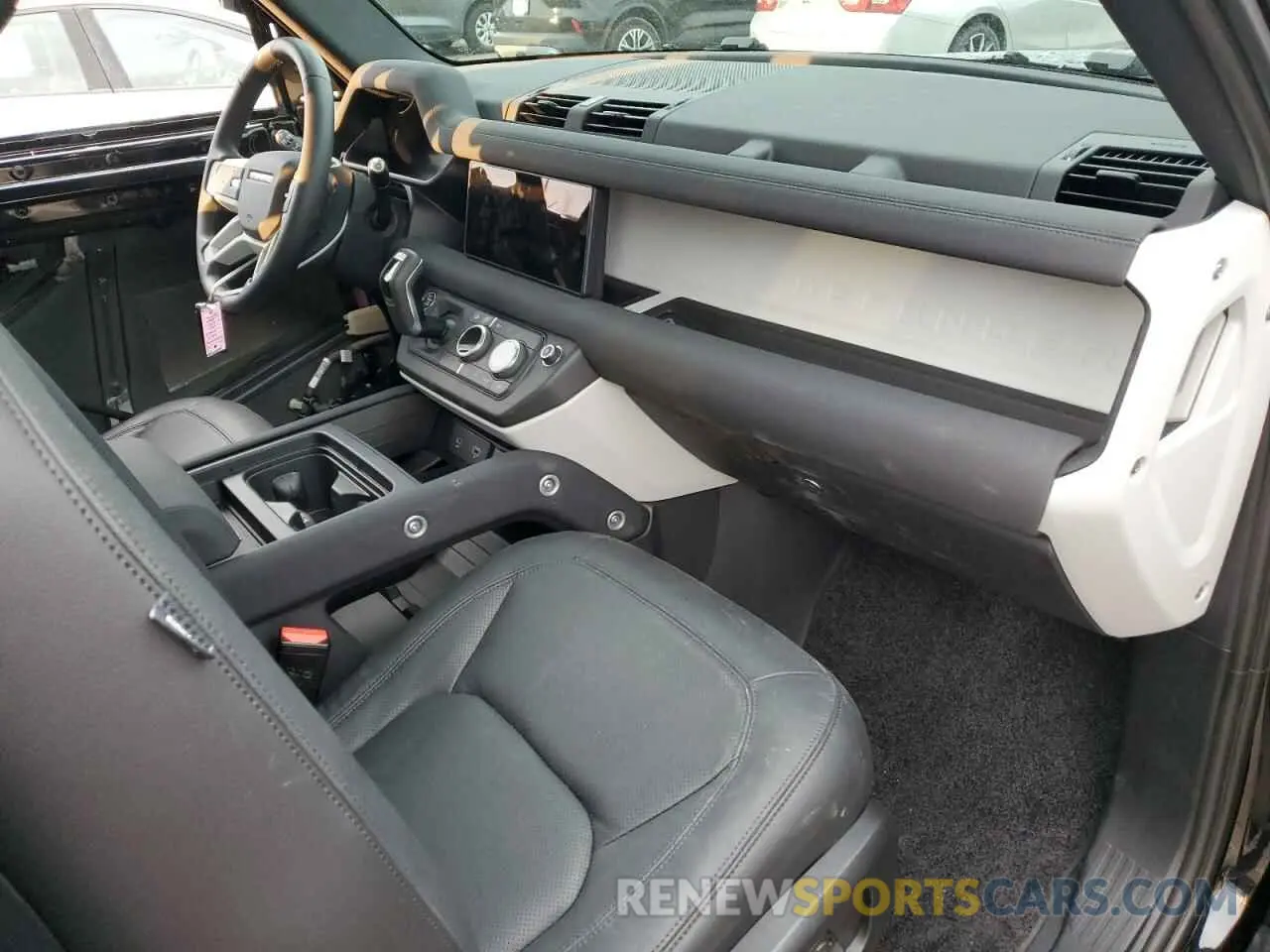 8 fotografías del automóvil dañado SALEJ7EX2P2240661 LAND ROVER DEFENDER 2023