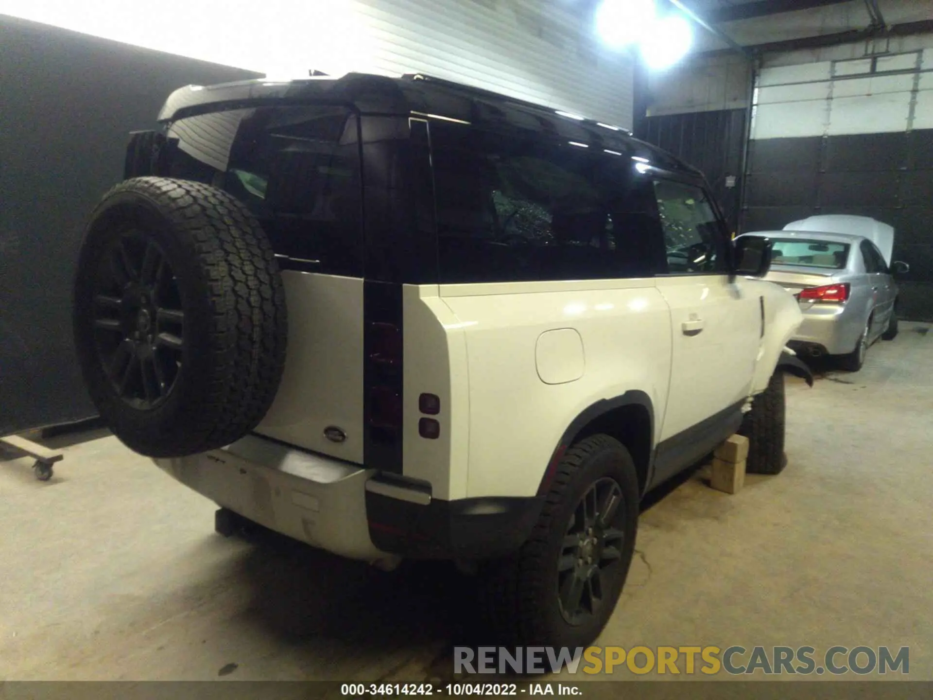 4 fotografías del automóvil dañado SALEP6EU9P2113694 LAND ROVER DEFENDER 2023