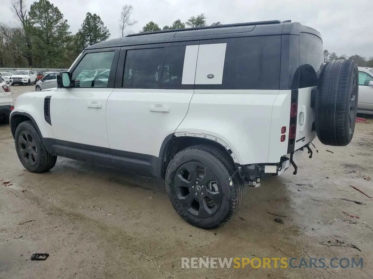 2 fotografías del automóvil dañado SALEP7EU0P2220042 LAND ROVER DEFENDER 2023